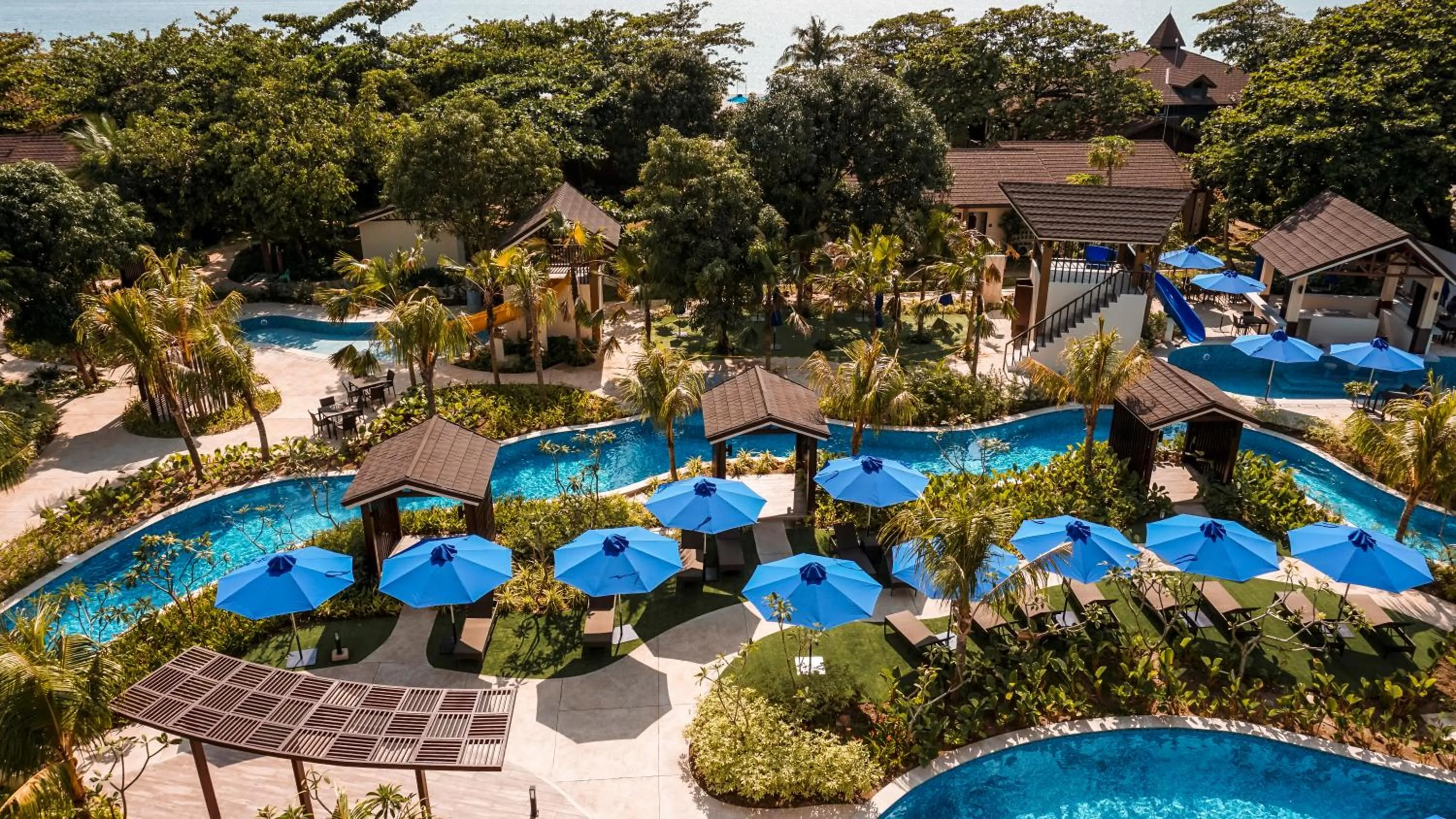 Swimming pool in Aureo La Union