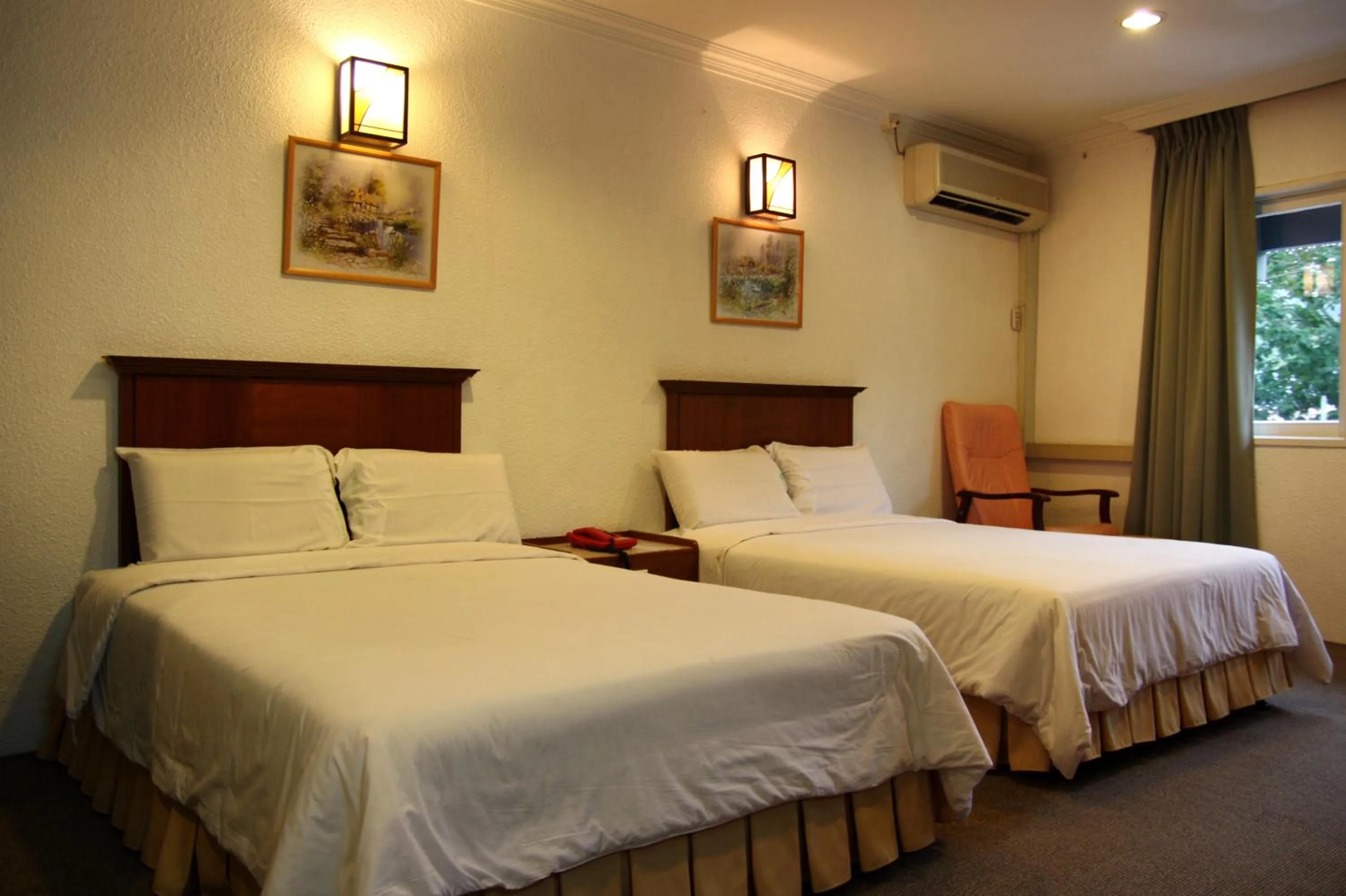 Bedroom, Bed in Hotel Waterfall