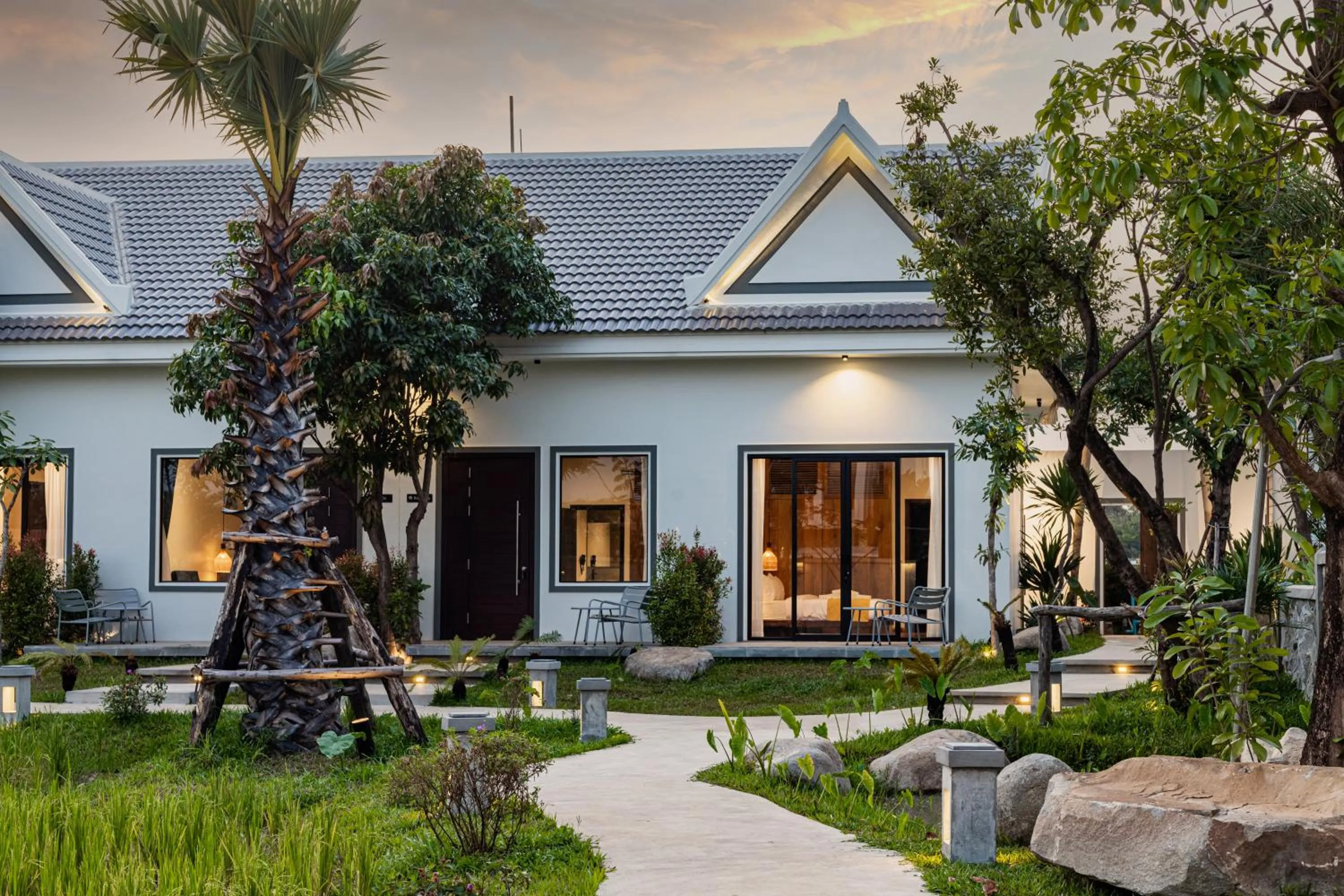 Property building in Le Chanthou Boutique