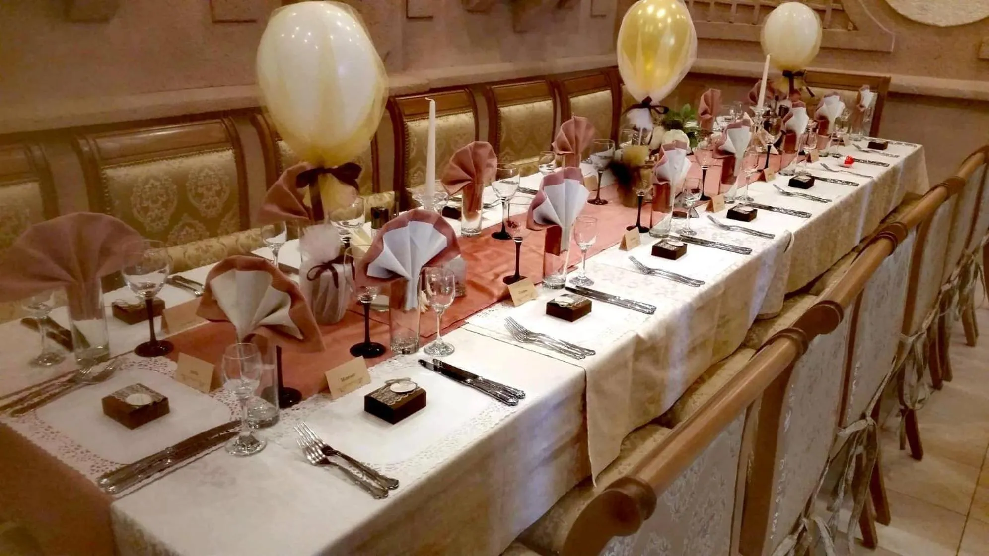 Restaurant/places to eat in Boutique Hotel VSK Kentavar