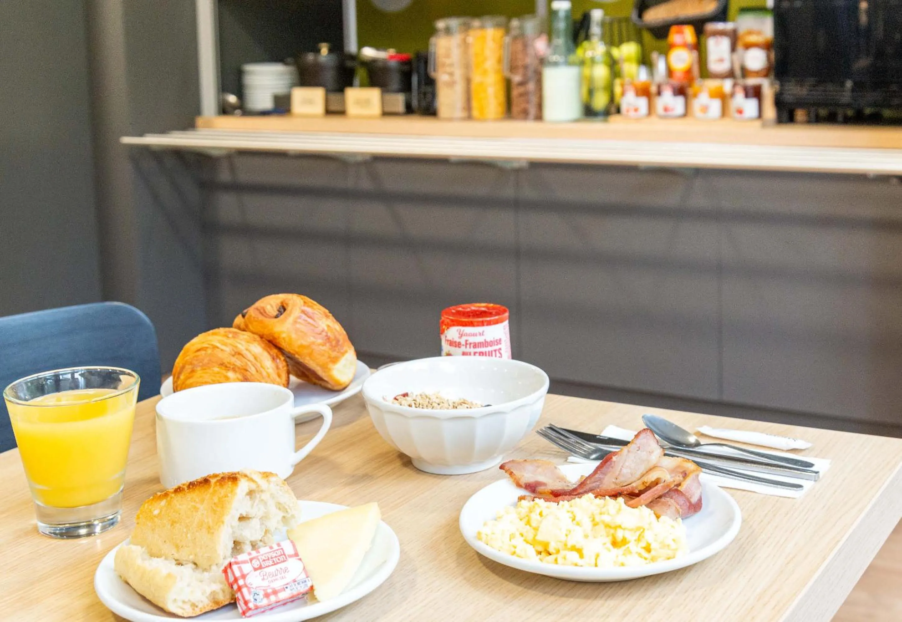 Breakfast in B&B HOTEL Nantes Atlantis Le Zenith