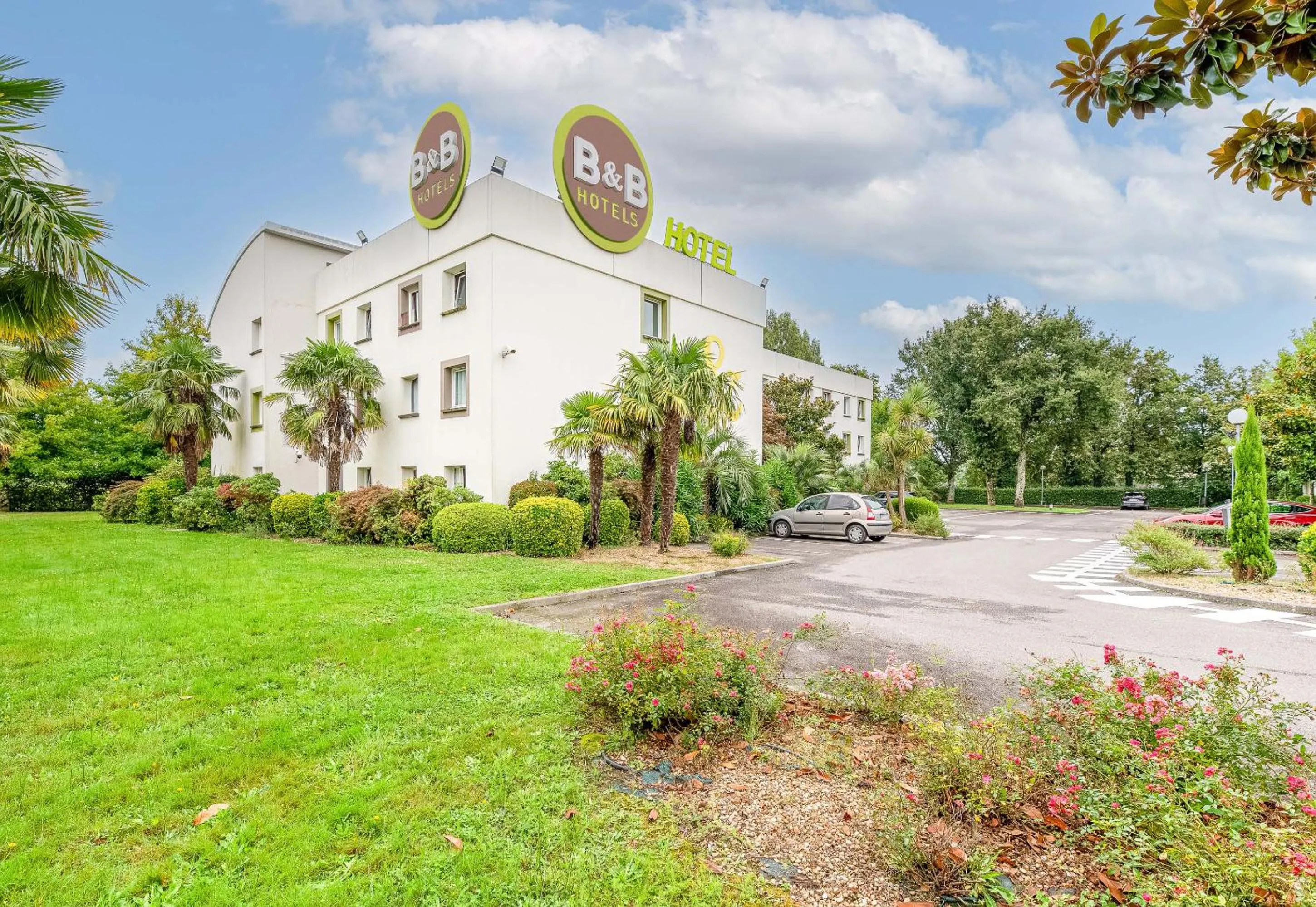 Property building in B&B HOTEL Nantes Atlantis Le Zenith