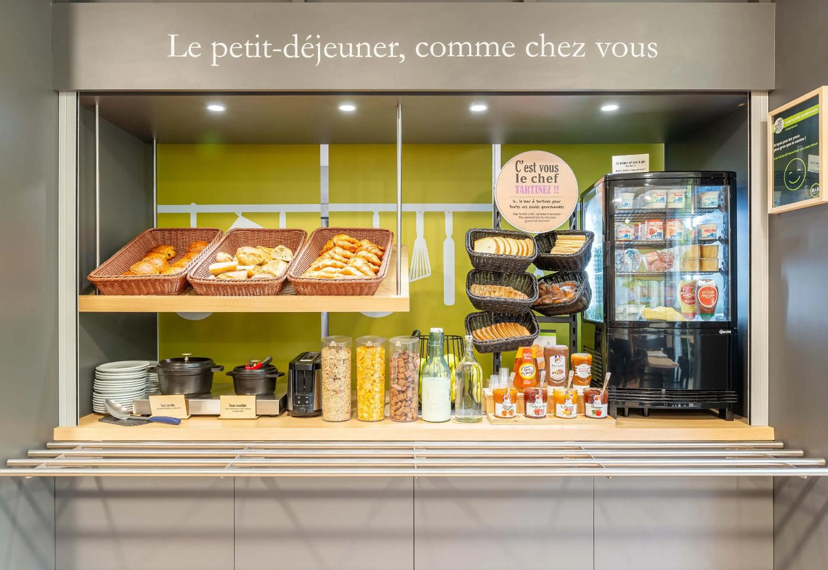 Food and drinks in B&B HOTEL Nantes Atlantis Le Zenith