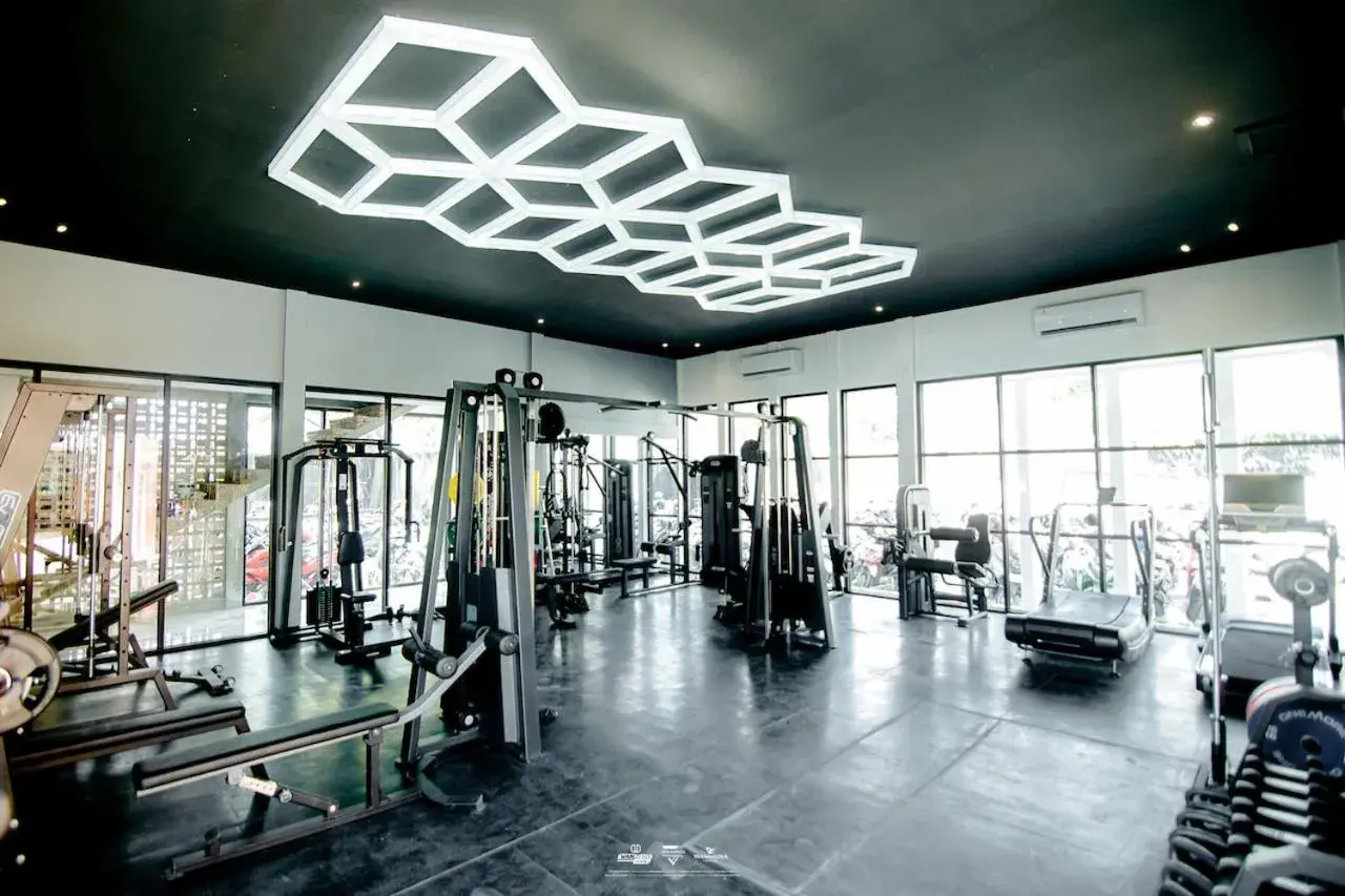 Fitness centre/facilities in Front One Hotel Purwodadi Fitness centre/facilities in Front One Hotel Purwodadi