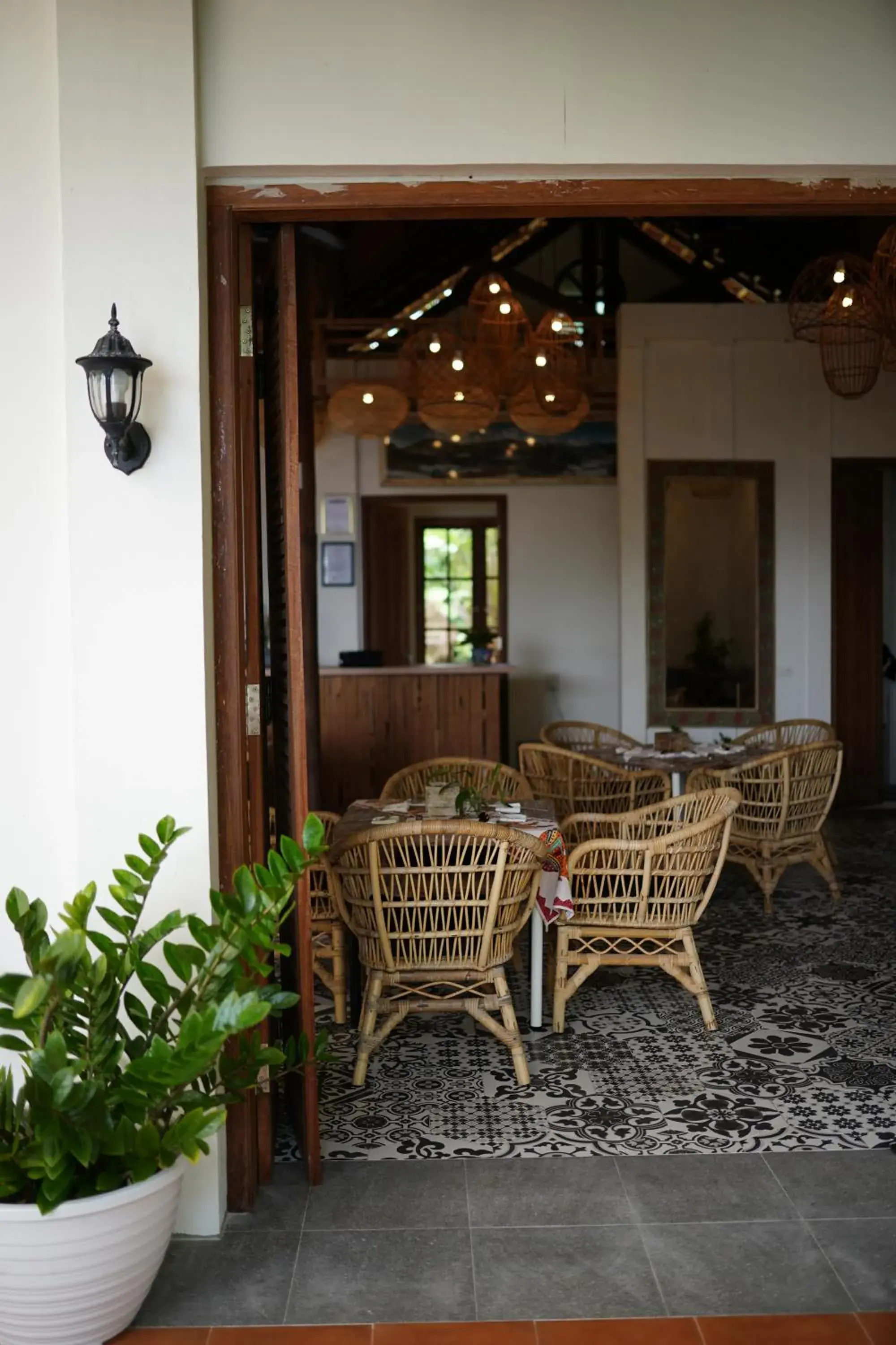 Restaurant/places to eat in Casa Nemo Beach Resort & Spa Restaurant/places to eat in Casa Nemo Beach Resort & Spa