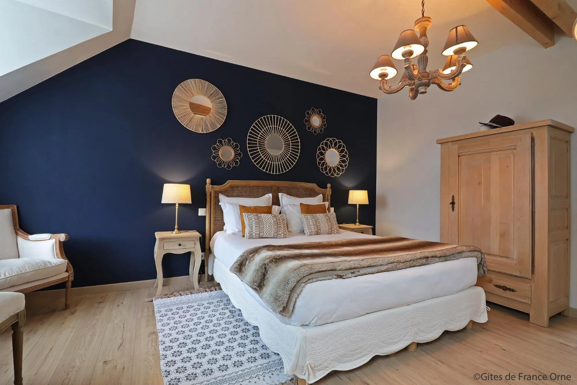 Bed in La Grange Bagnolaise