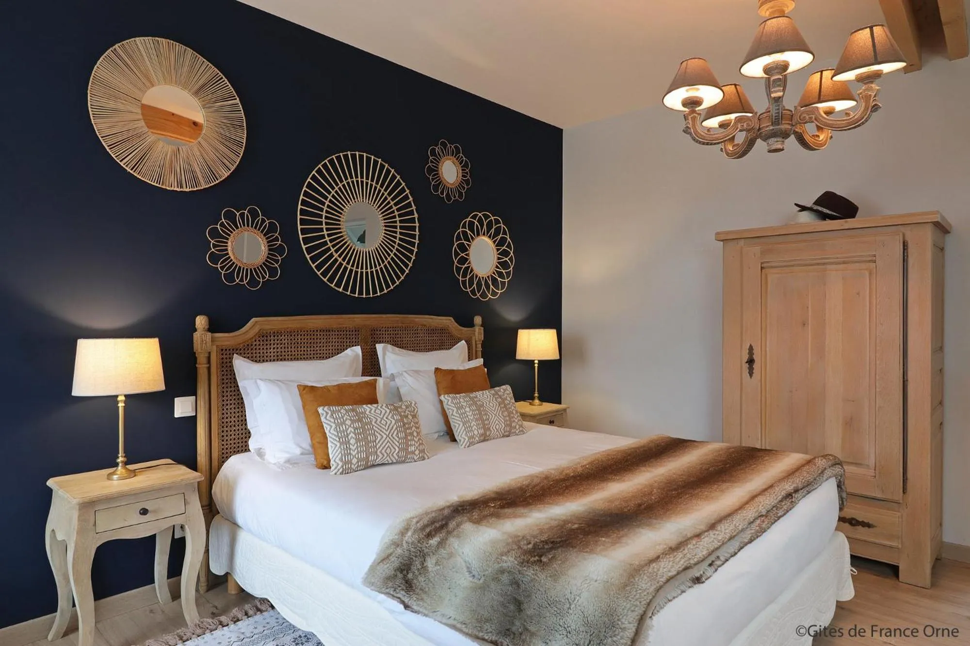 Bed in La Grange Bagnolaise