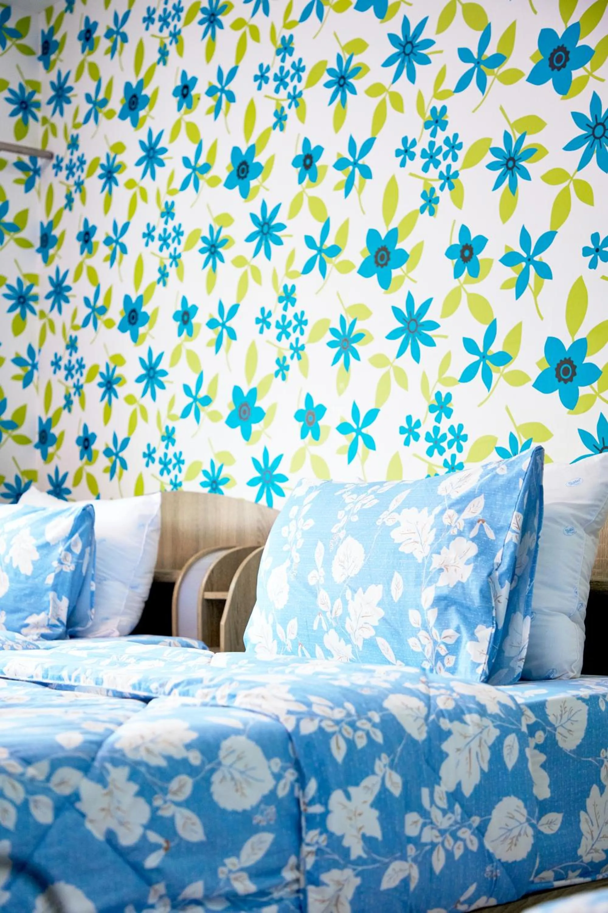 Bed in Baan Dara Resort