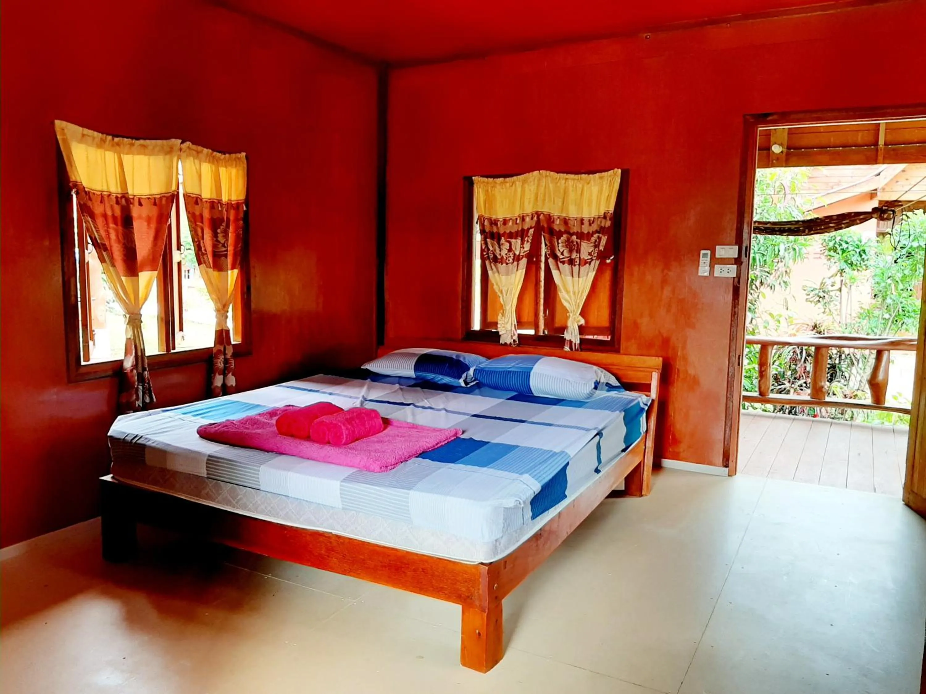 Photo of the whole room, Bed in Gardenhomeresortkohjum