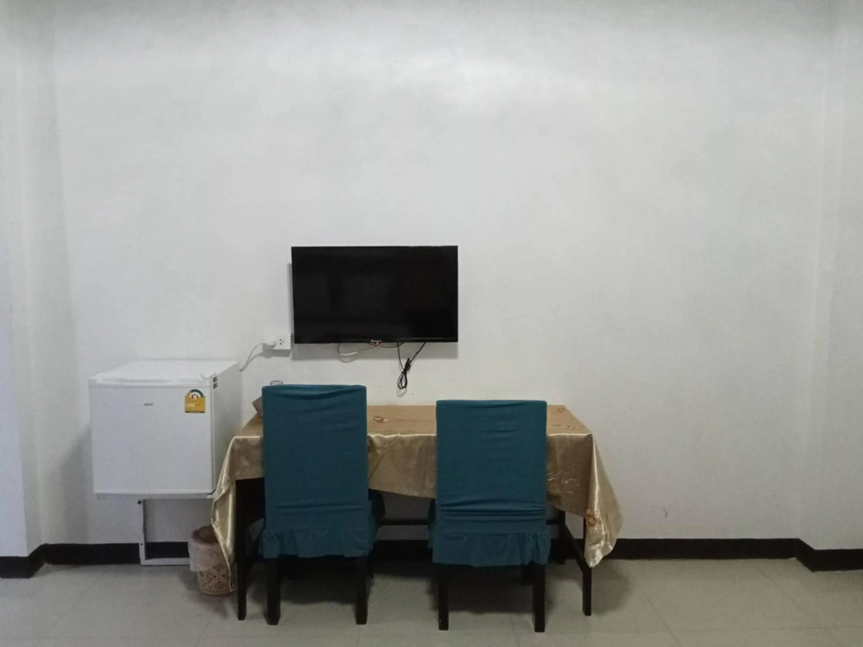 TV and multimedia in PS Hotel Saraburi