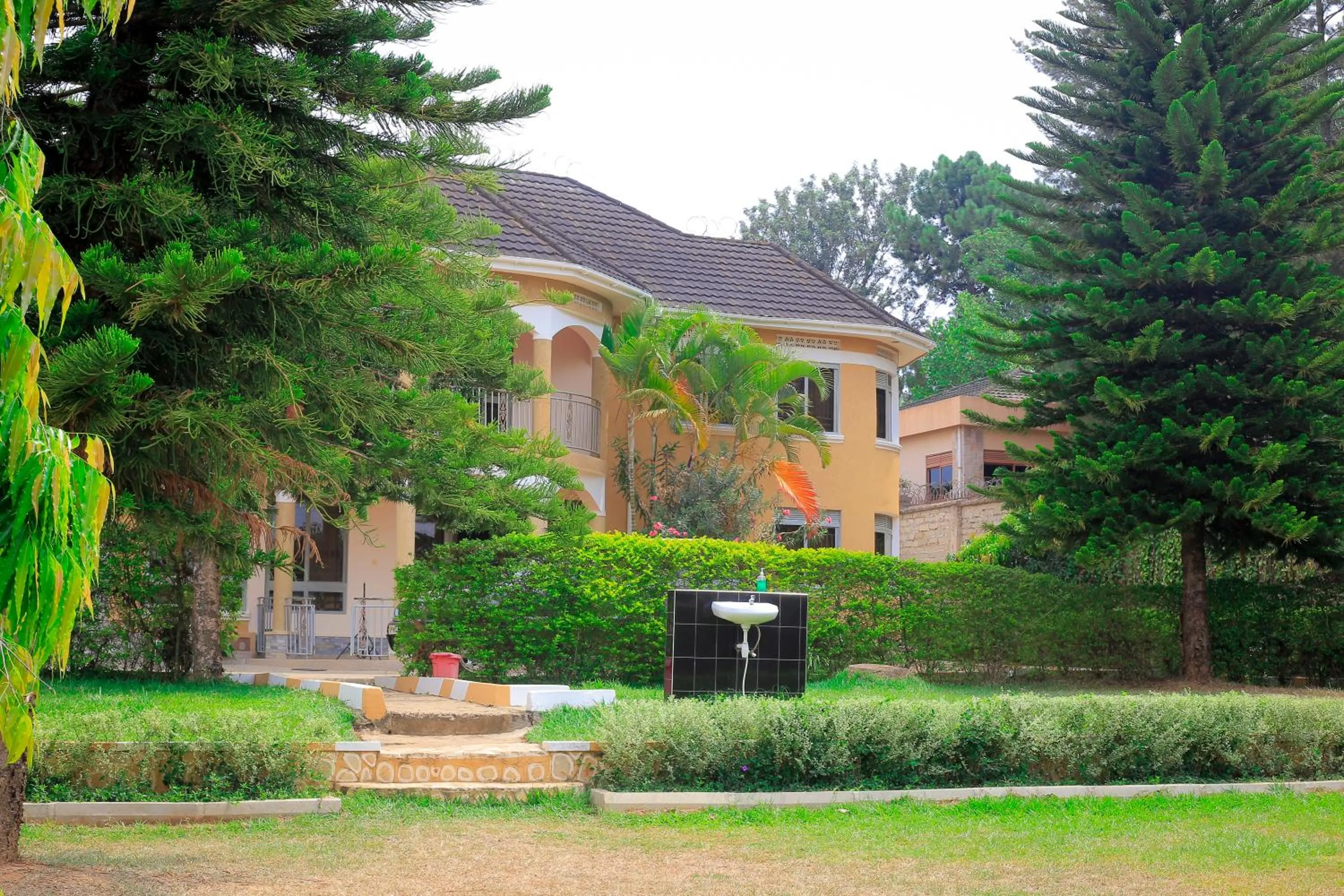 Garden view in Palace Hotel