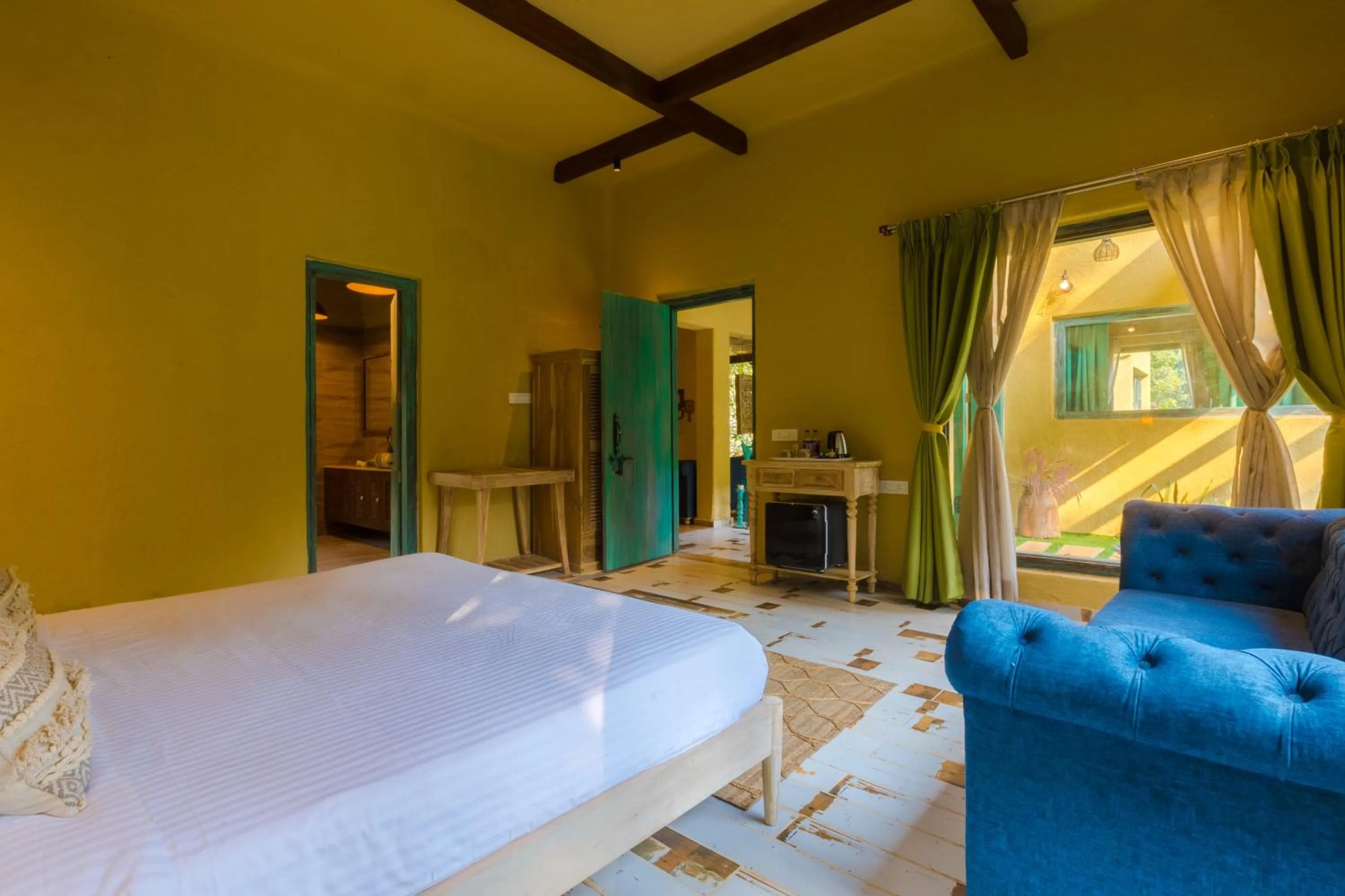 Photo of the whole room, Bed in Vannraj Resort And Spa