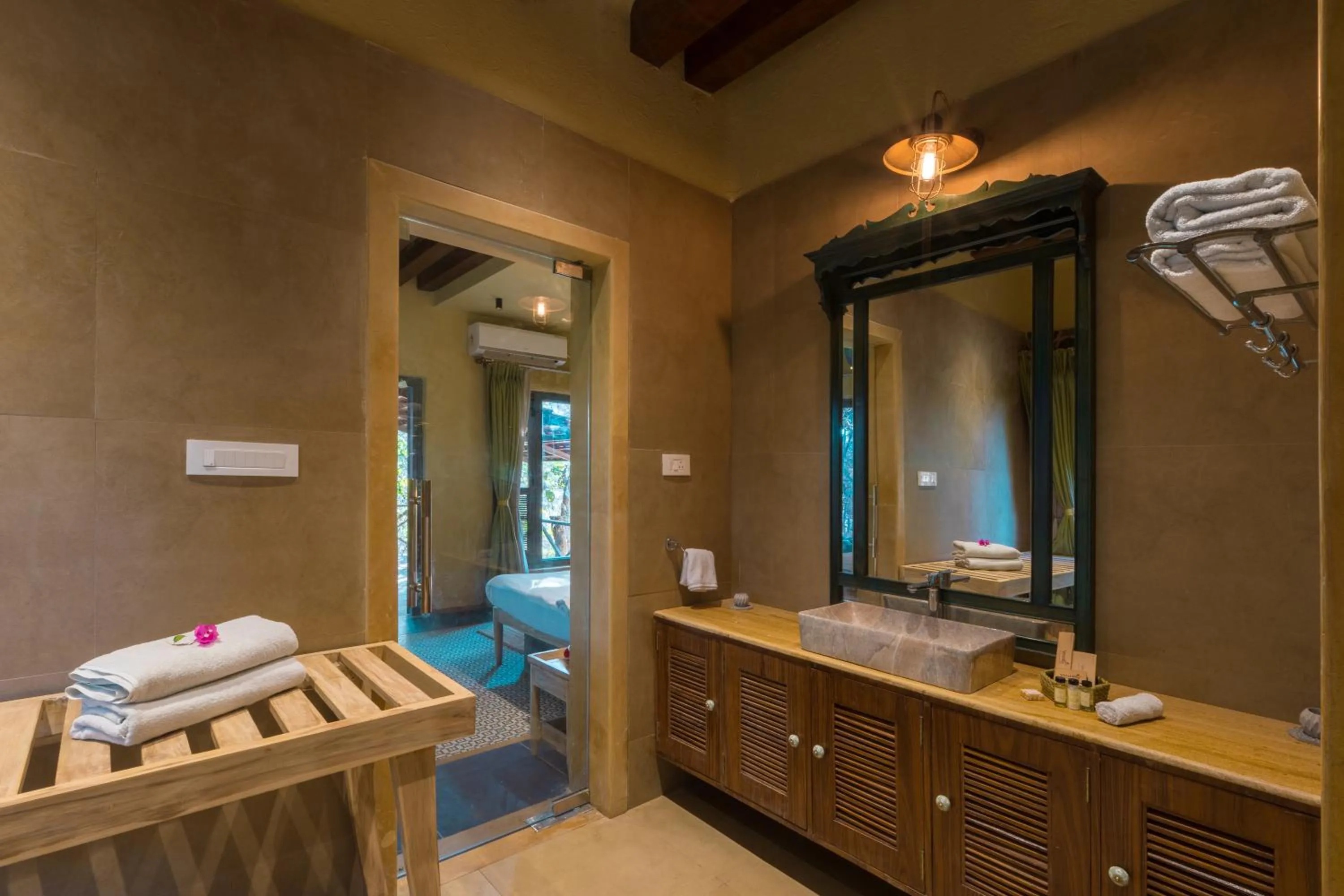 Bathroom in Vannraj Resort And Spa