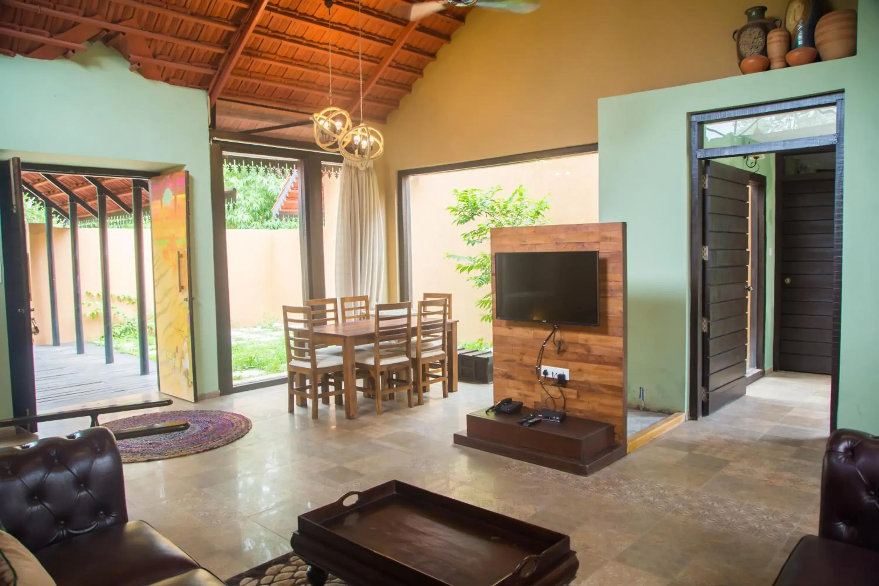 Living room in Vannraj Resort And Spa Living room in Vannraj Resort And Spa