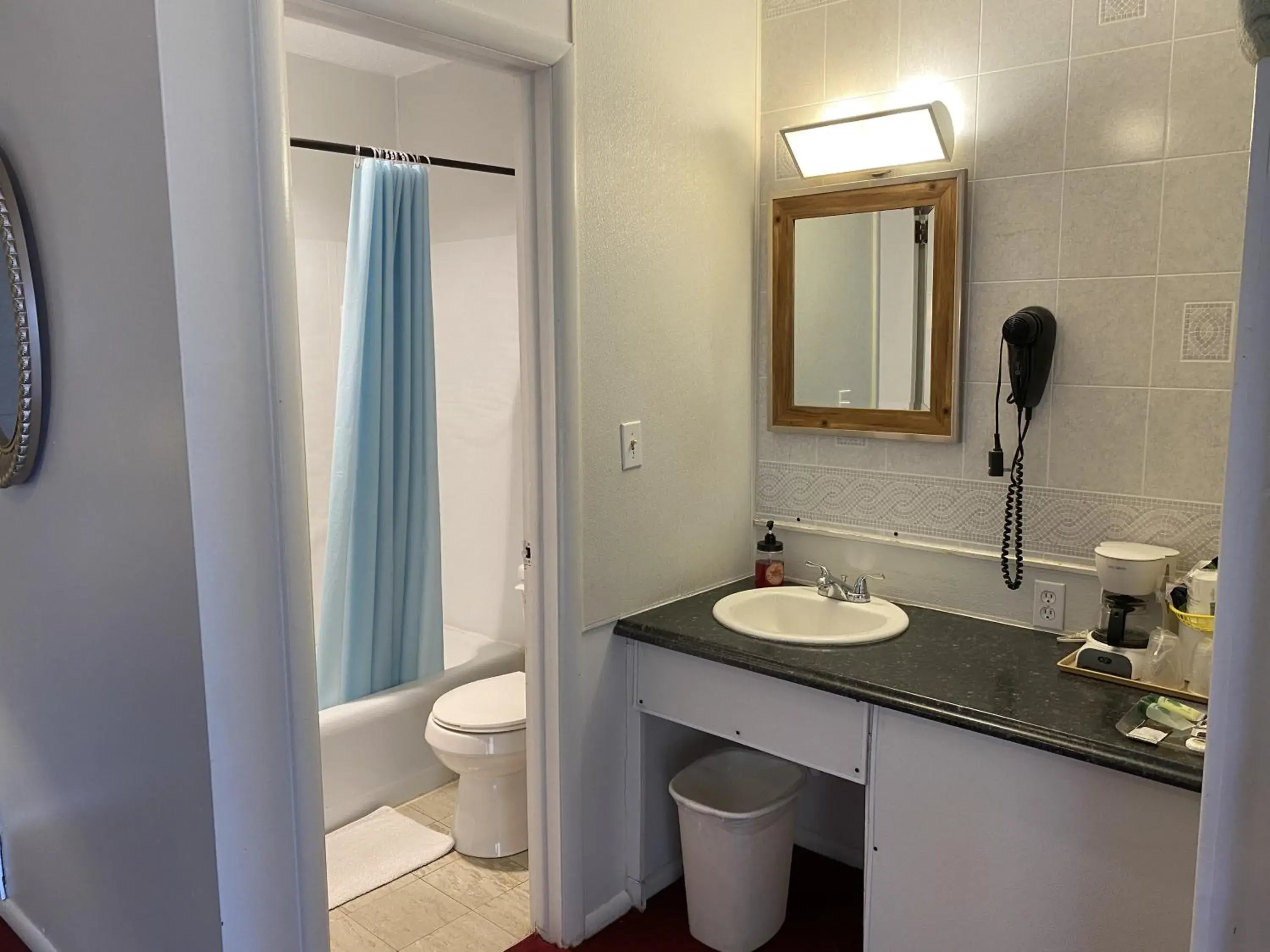 Bathroom in Knights Inn Fairview Bathroom in Knights Inn Fairview