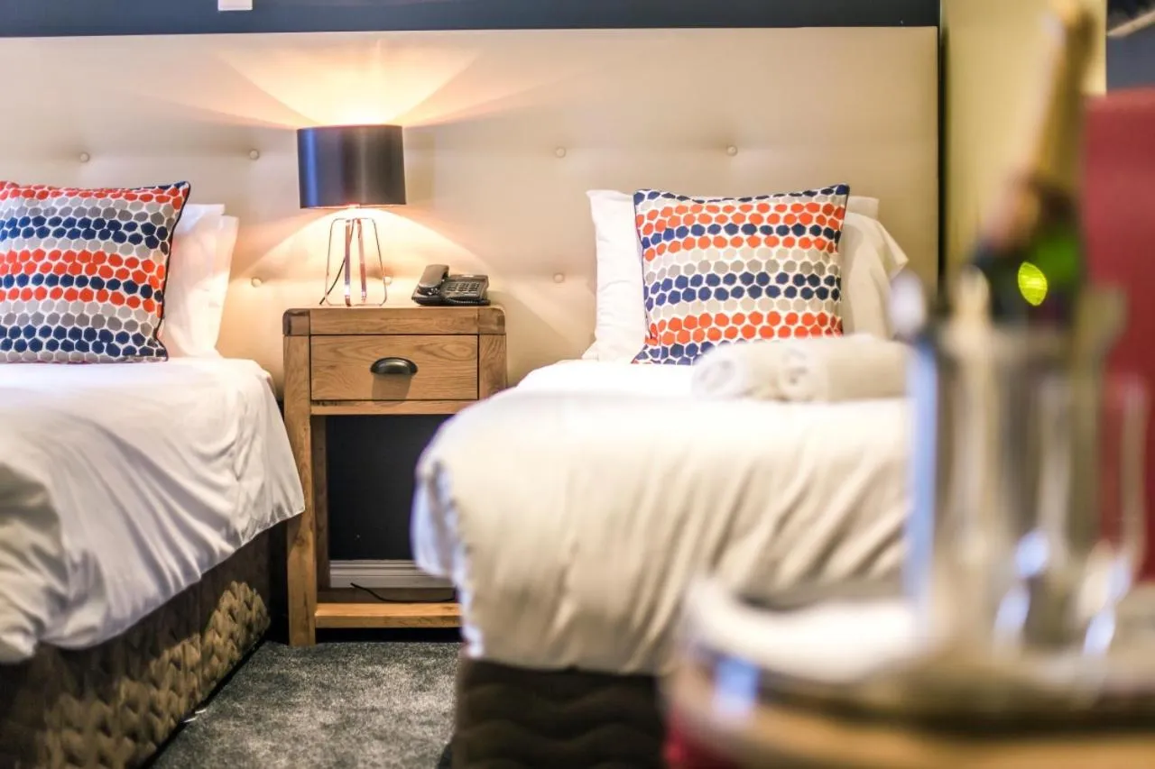 Bed in Mc Kevitts Village Hotel