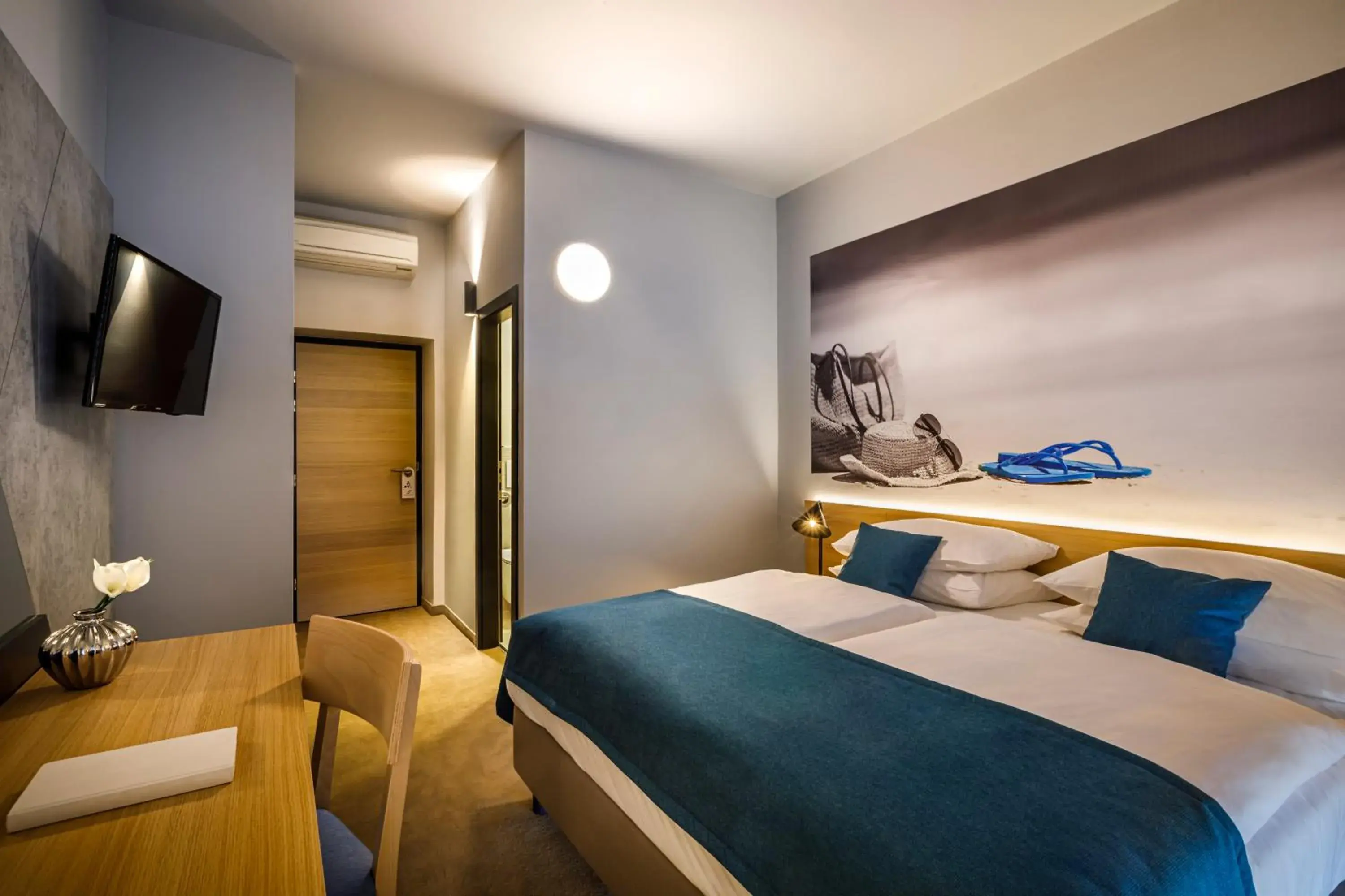 Bed in Hotel Istra - by Liburnia Hotels & Villas Bed in Hotel Istra - by Liburnia Hotels & Villas