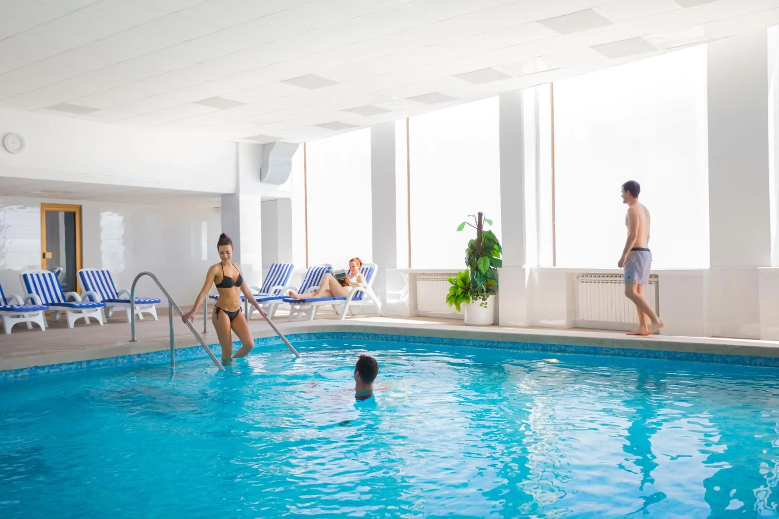 Swimming pool in Hotel Istra - by Liburnia Hotels & Villas Swimming pool in Hotel Istra - by Liburnia Hotels & Villas