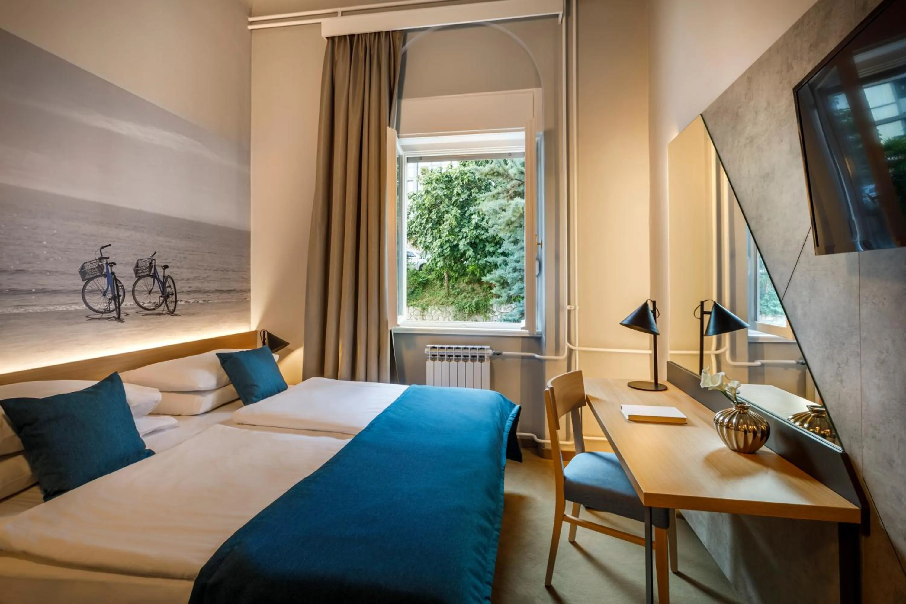 Bed in Hotel Istra - Liburnia