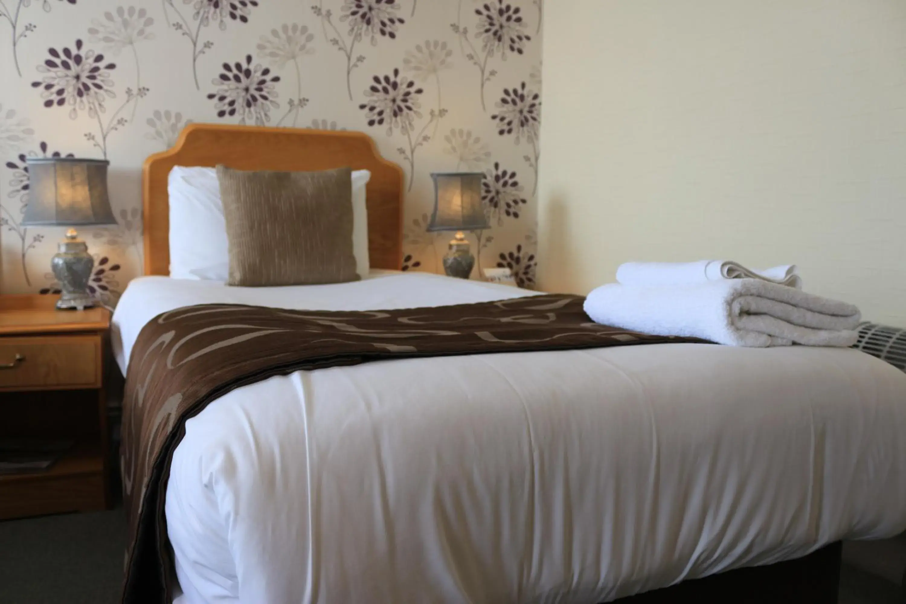 Bed in Gairloch Hotel 'A Bespoke Hotel' Bed in Gairloch Hotel 'A Bespoke Hotel'