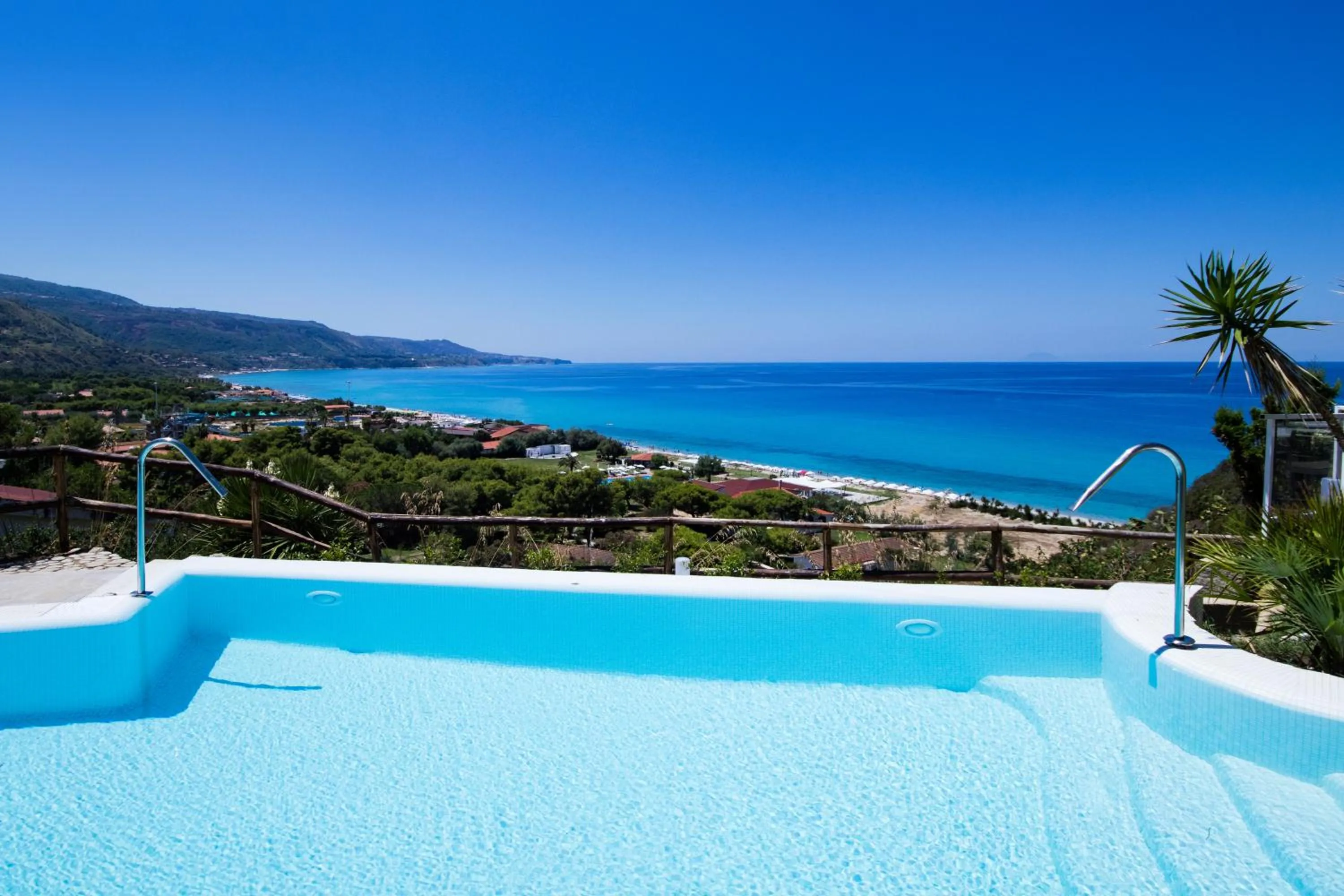 Beach in BV Kalafiorita Resort