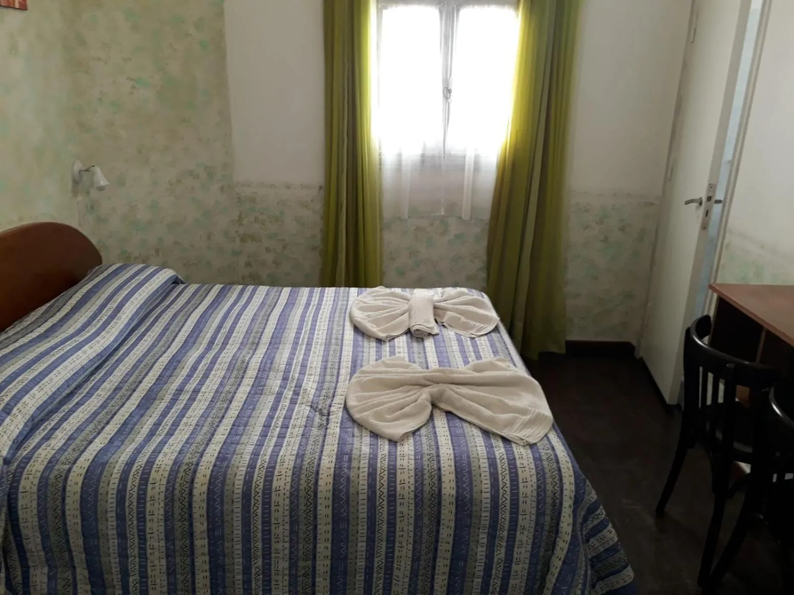 Bed in Hotel Messina