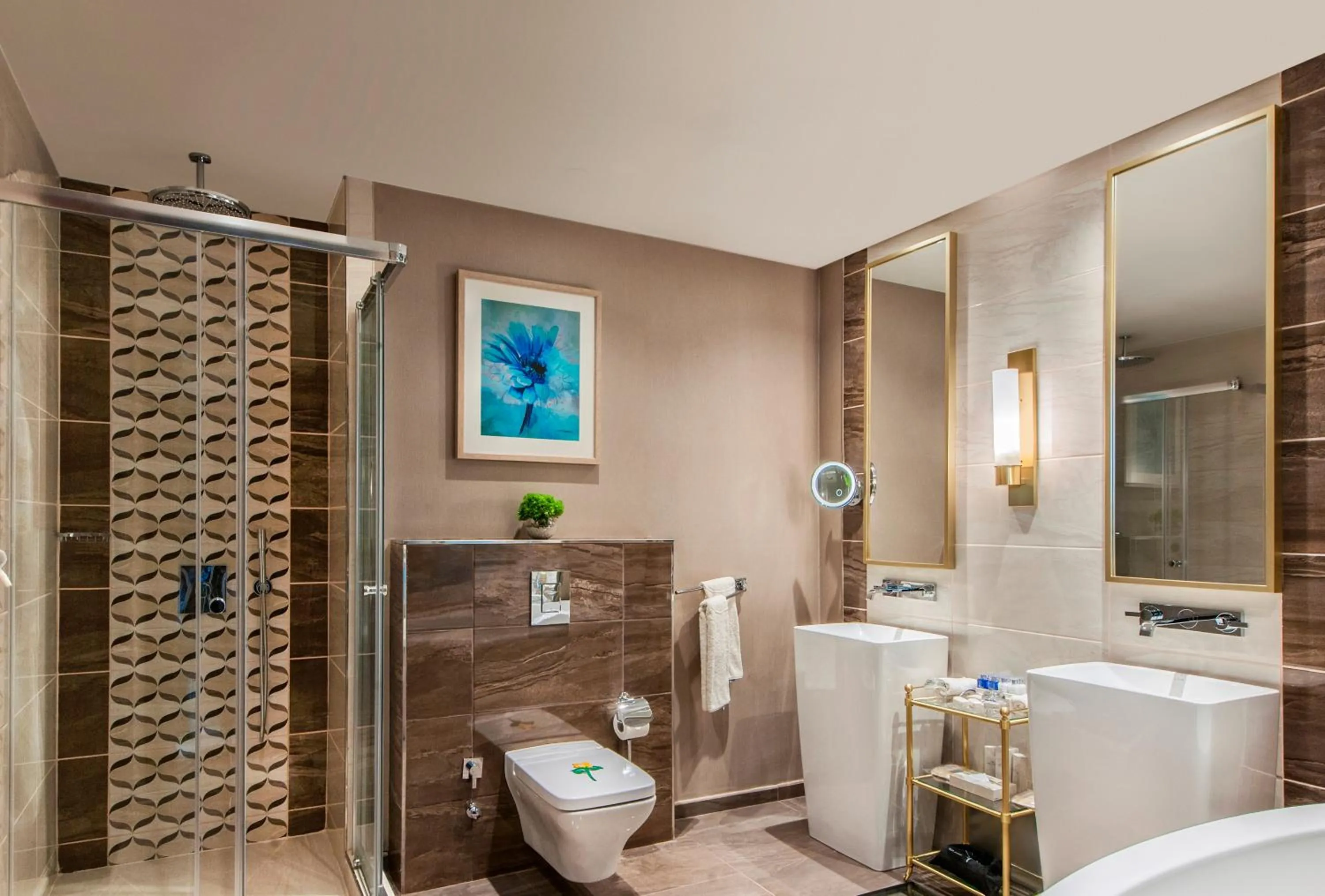 Bathroom in Elite World Grand Istanbul Basın Ekspres