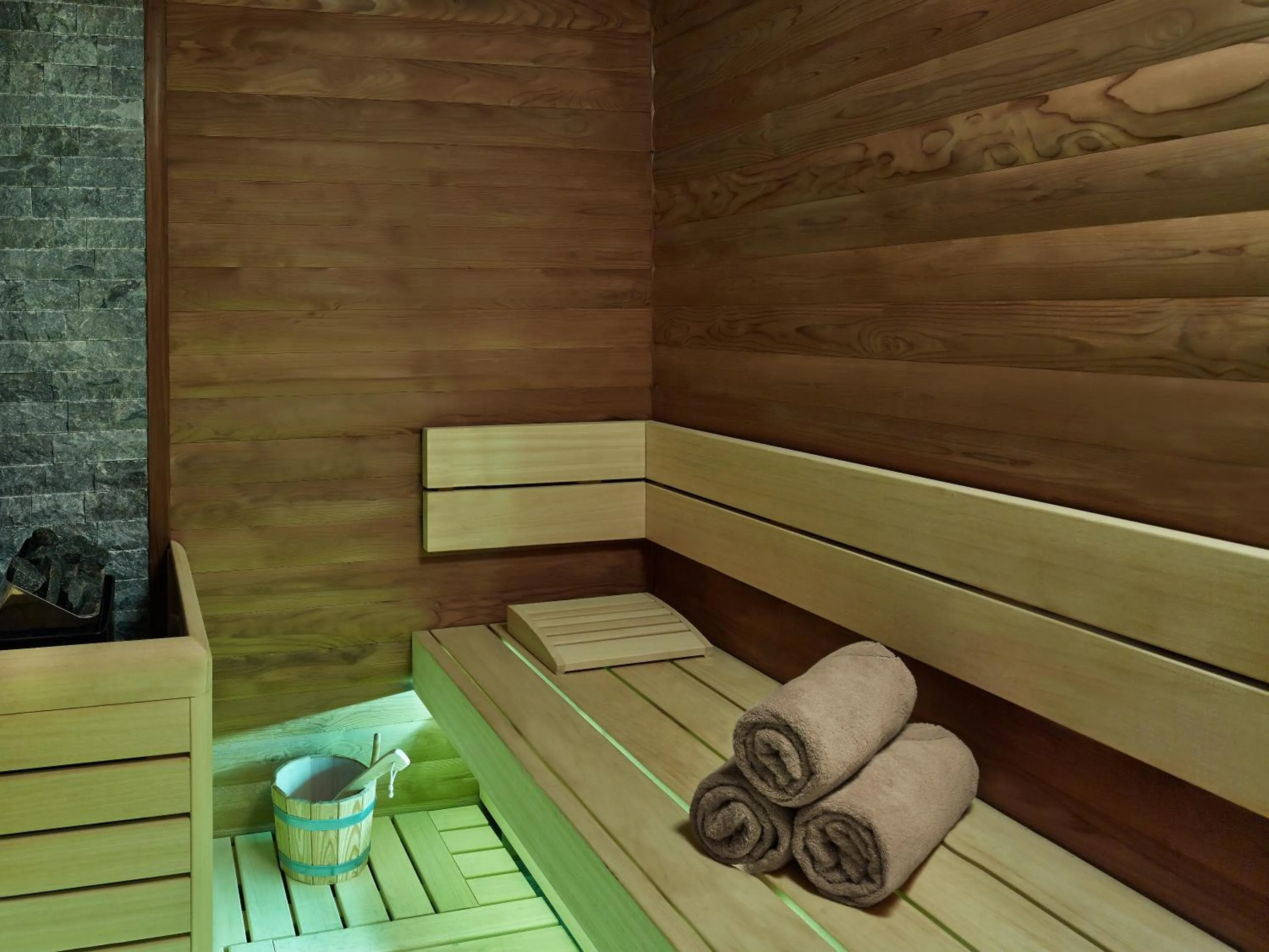 Steam room in Elite World Grand Istanbul Basın Ekspres