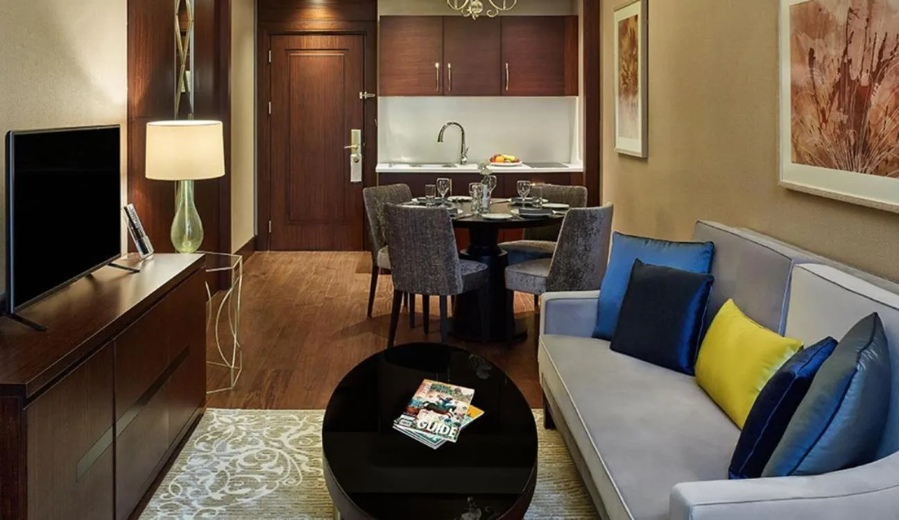 Dining area in Elite World Grand Istanbul Basın Ekspres