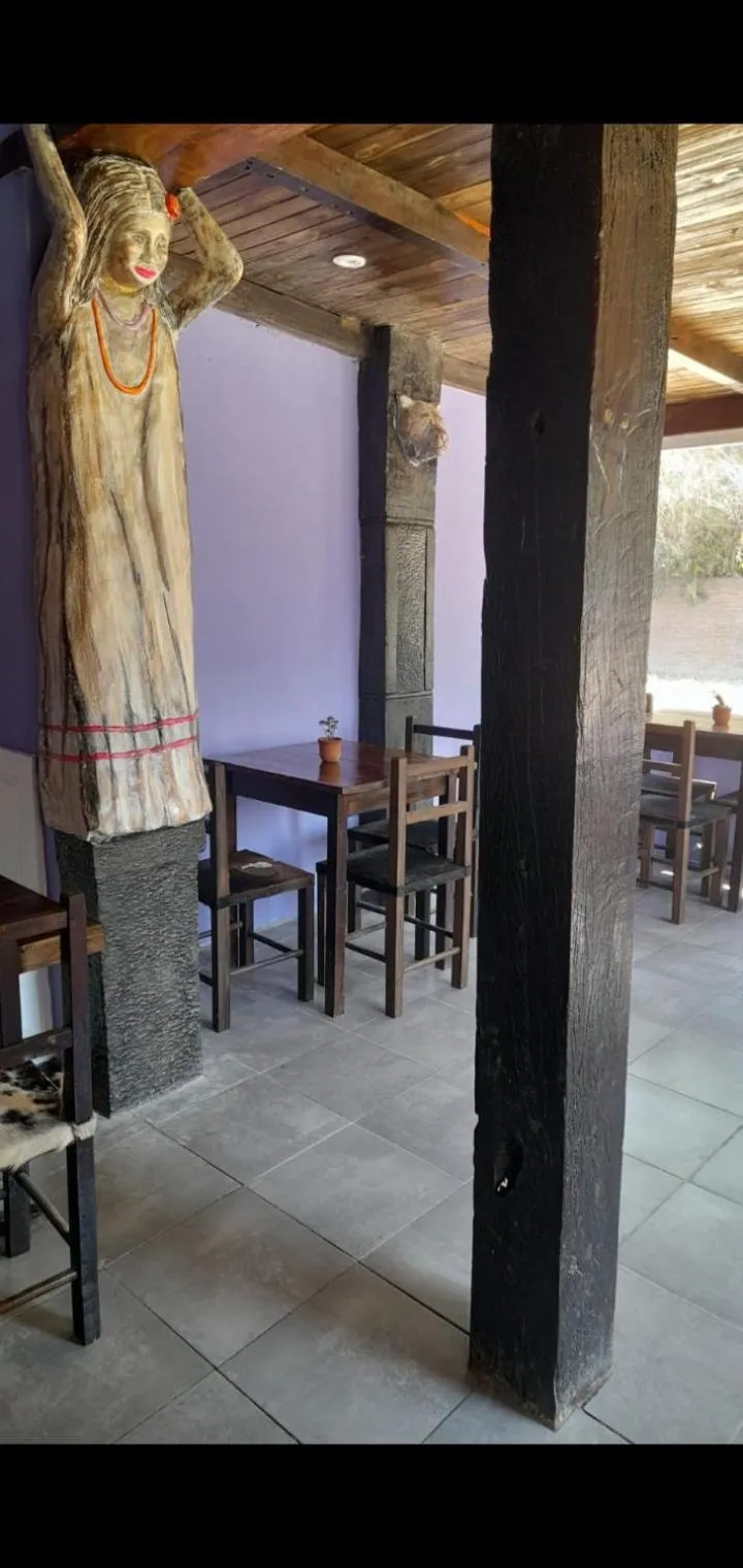 Restaurant/places to eat in El Jardin Colonial