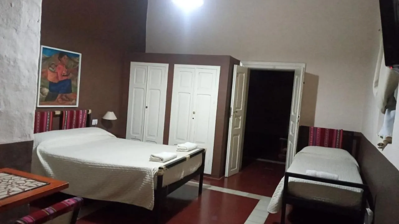 Bed in El Jardin Colonial
