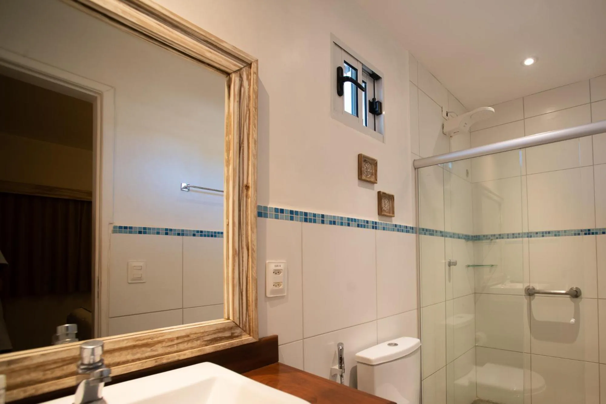 Shower in Pousada Tubarão