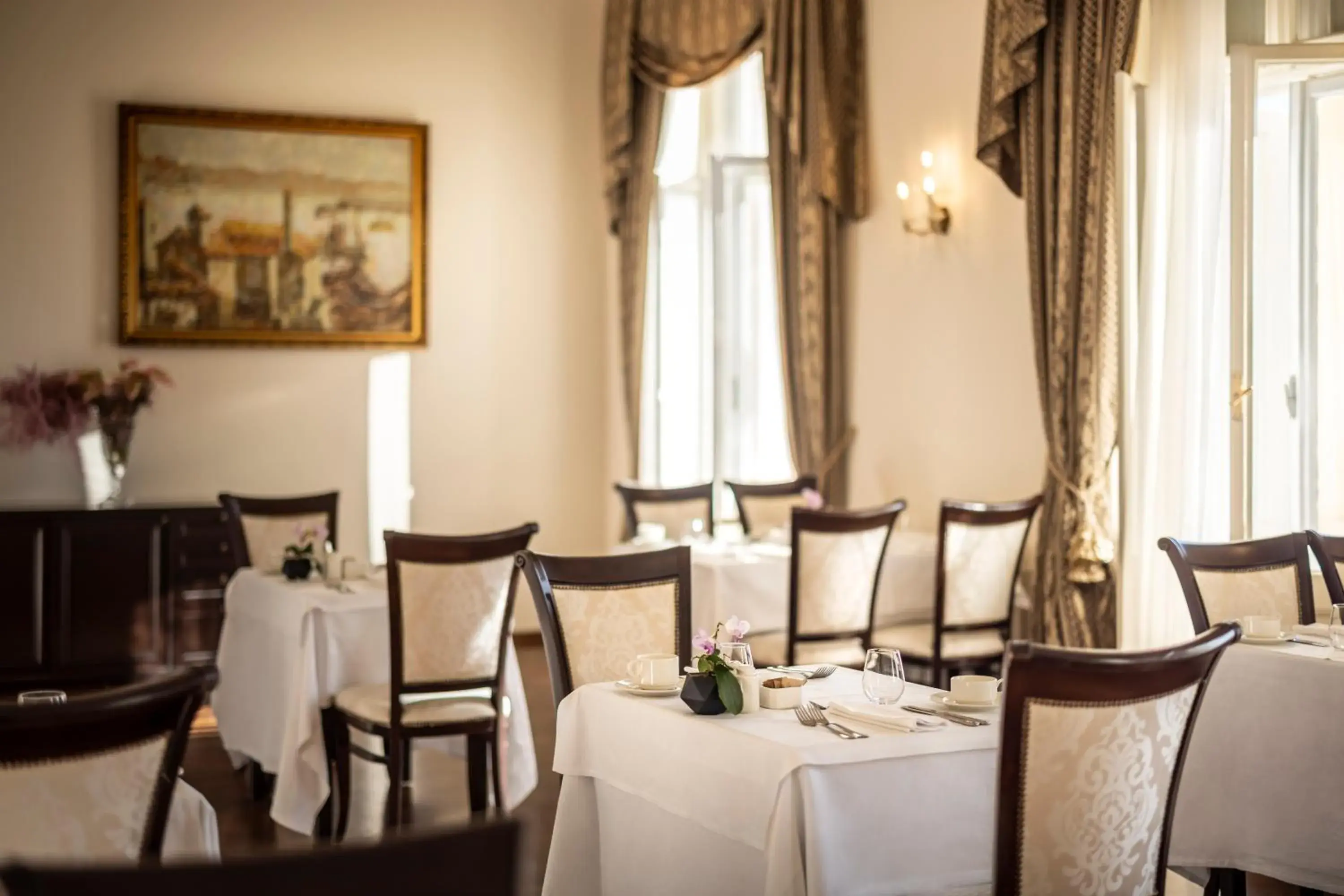 Restaurant/places to eat in Hotel Kvarner - by Liburnia Hotels & Villas Restaurant/places to eat in Hotel Kvarner - by Liburnia Hotels & Villas