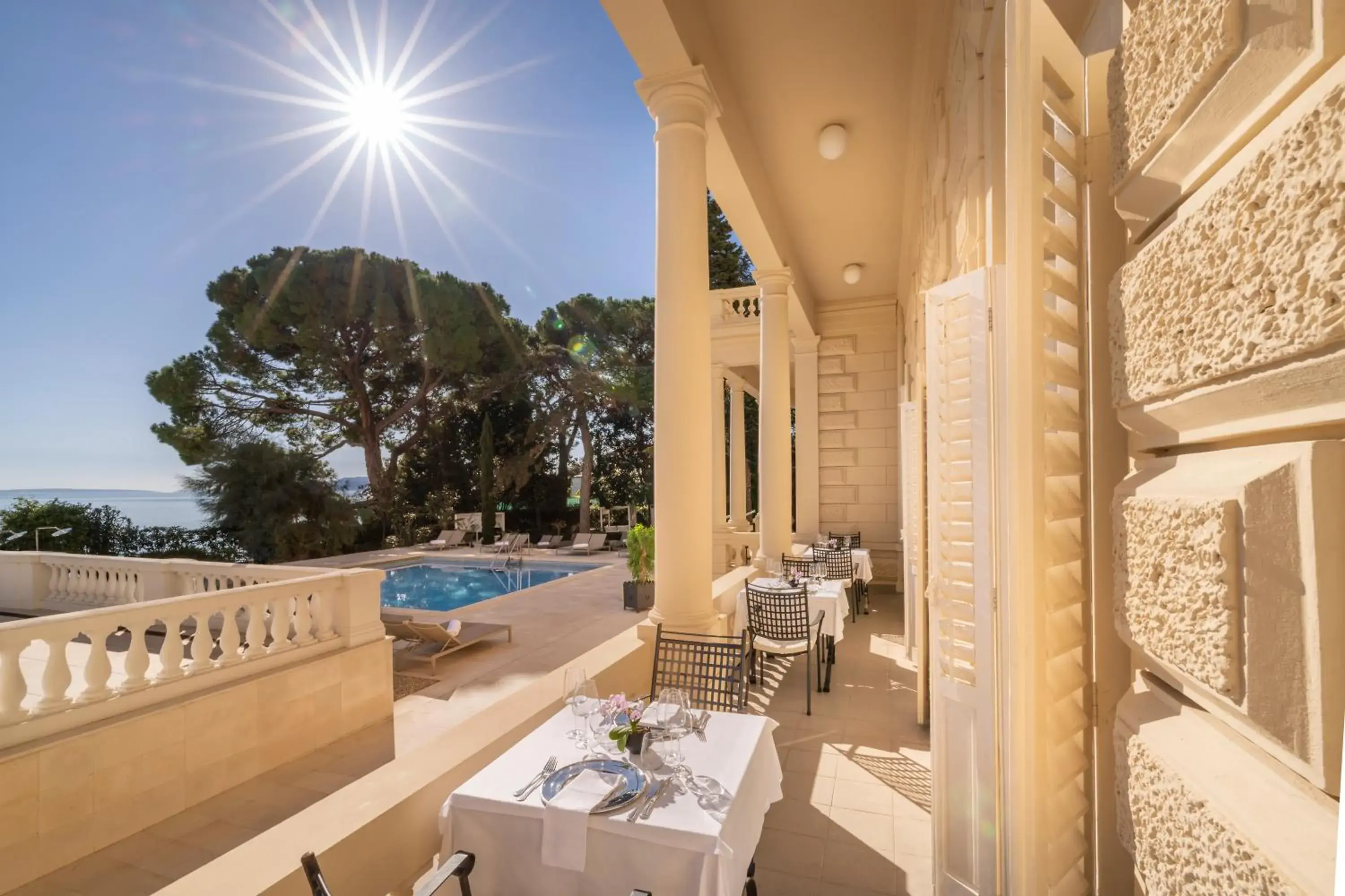 Property building in Hotel Kvarner - by Liburnia Hotels & Villas Property building in Hotel Kvarner - by Liburnia Hotels & Villas