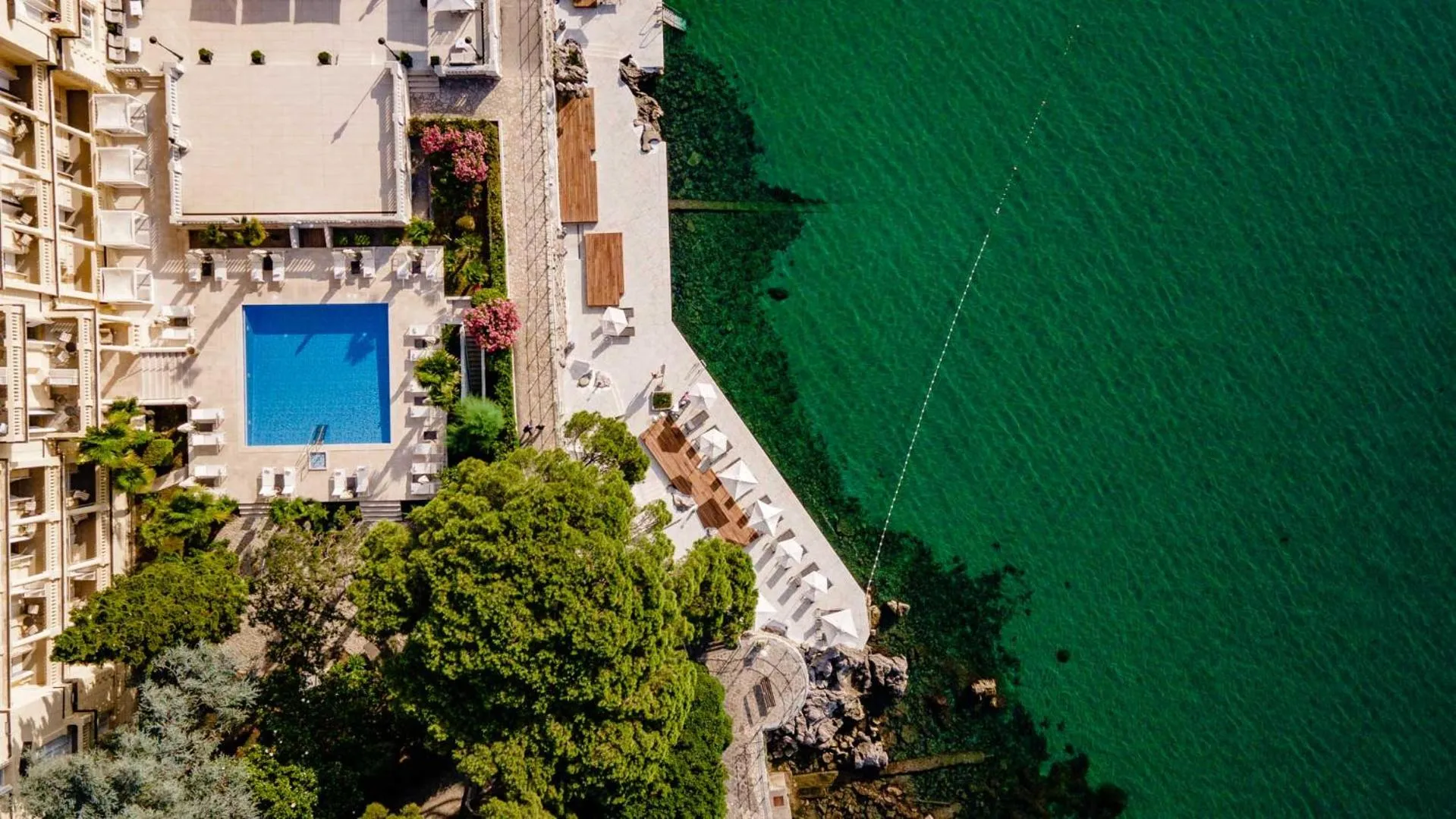 Swimming pool in Hotel Kvarner - by Liburnia Hotels & Villas