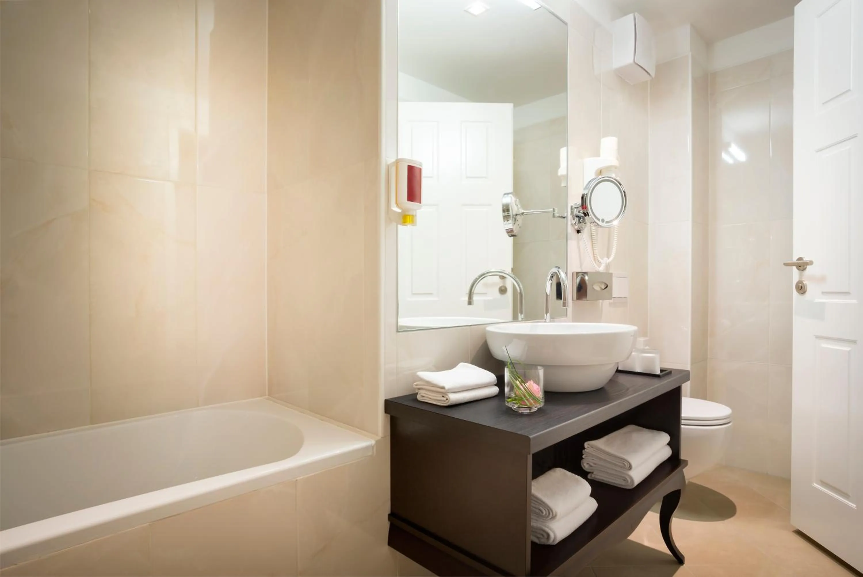 Bathroom in Hotel Kvarner - by Liburnia Hotels & Villas