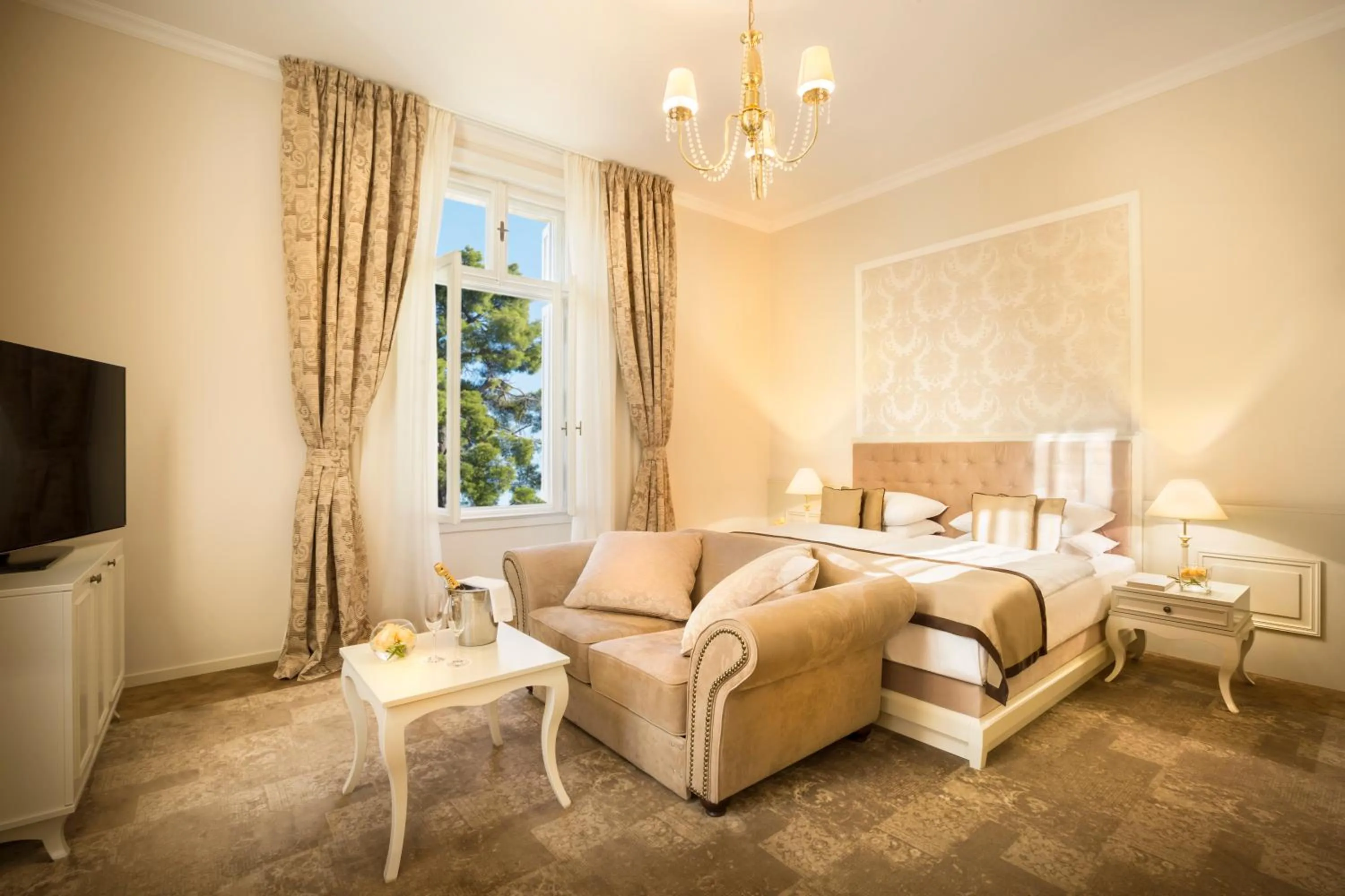 Bedroom, Bed in Hotel Kvarner - by Liburnia Hotels & Villas