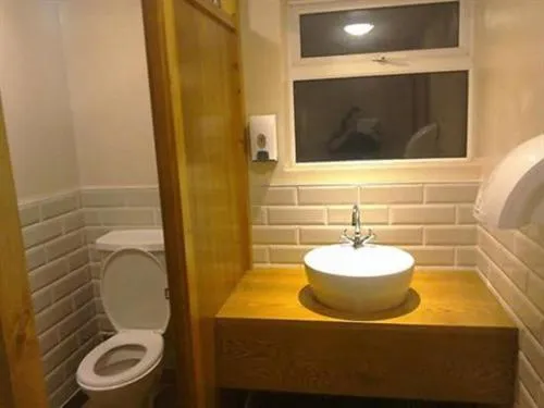 Bathroom in Holland Hotel