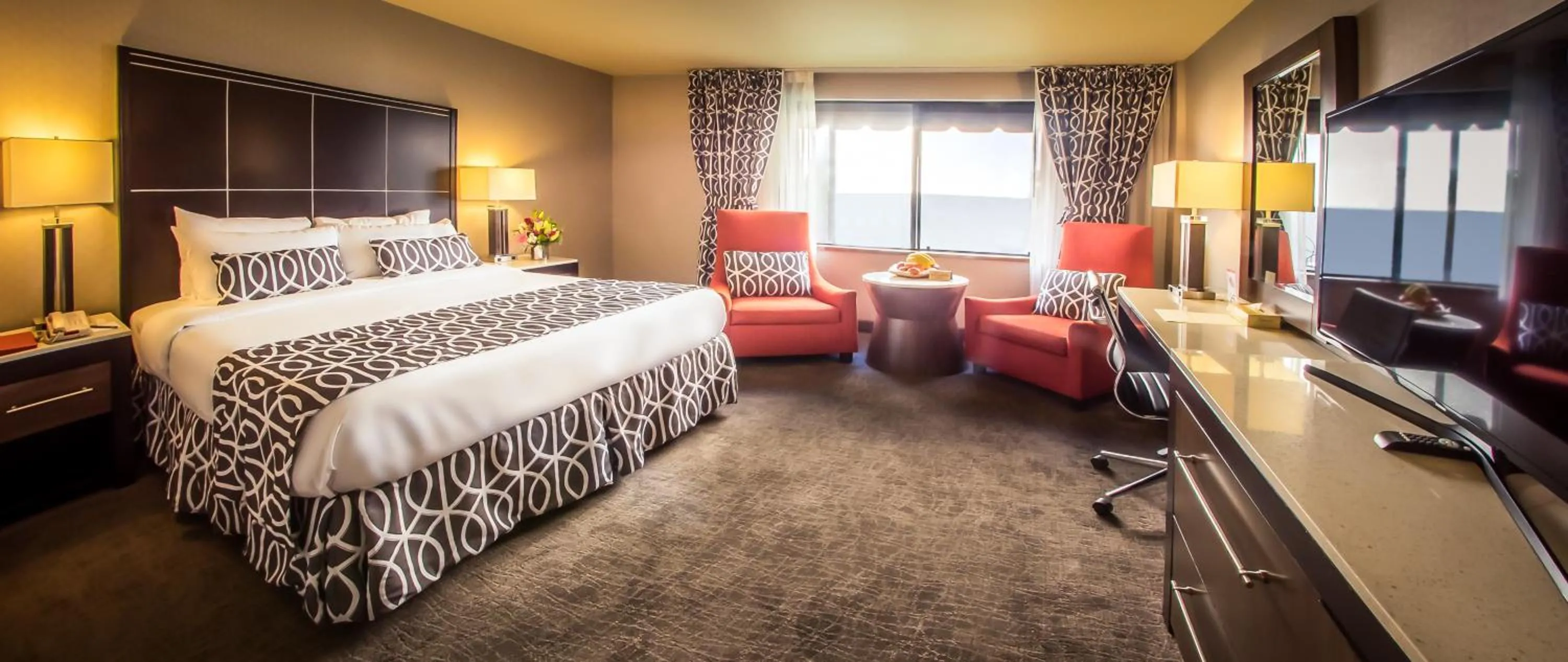 Photo of the whole room, Bed in Olyver Hotel