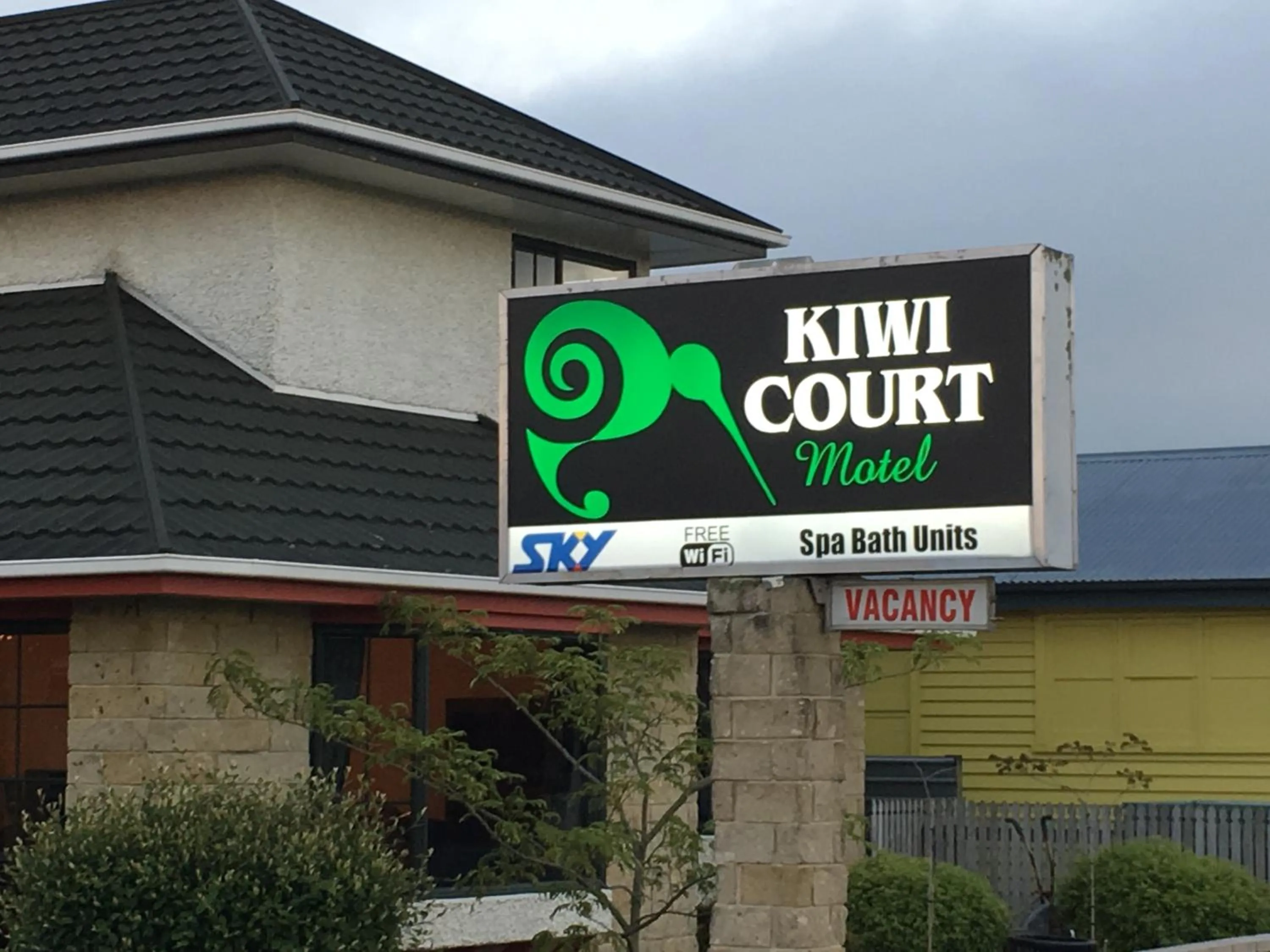 Facade/entrance in Kiwi Court Motel