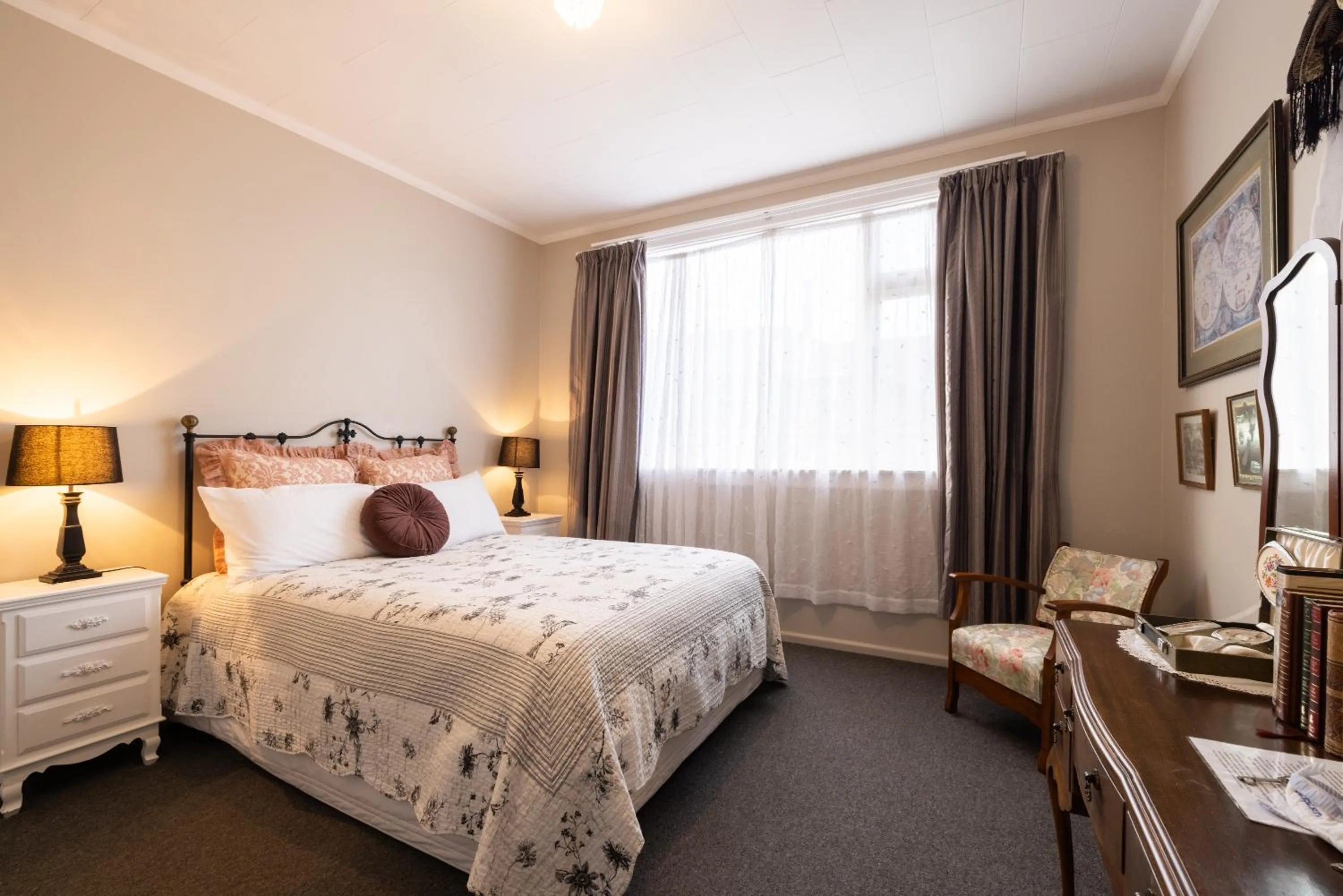 Bedroom, Bed in Oamaru Backpackers