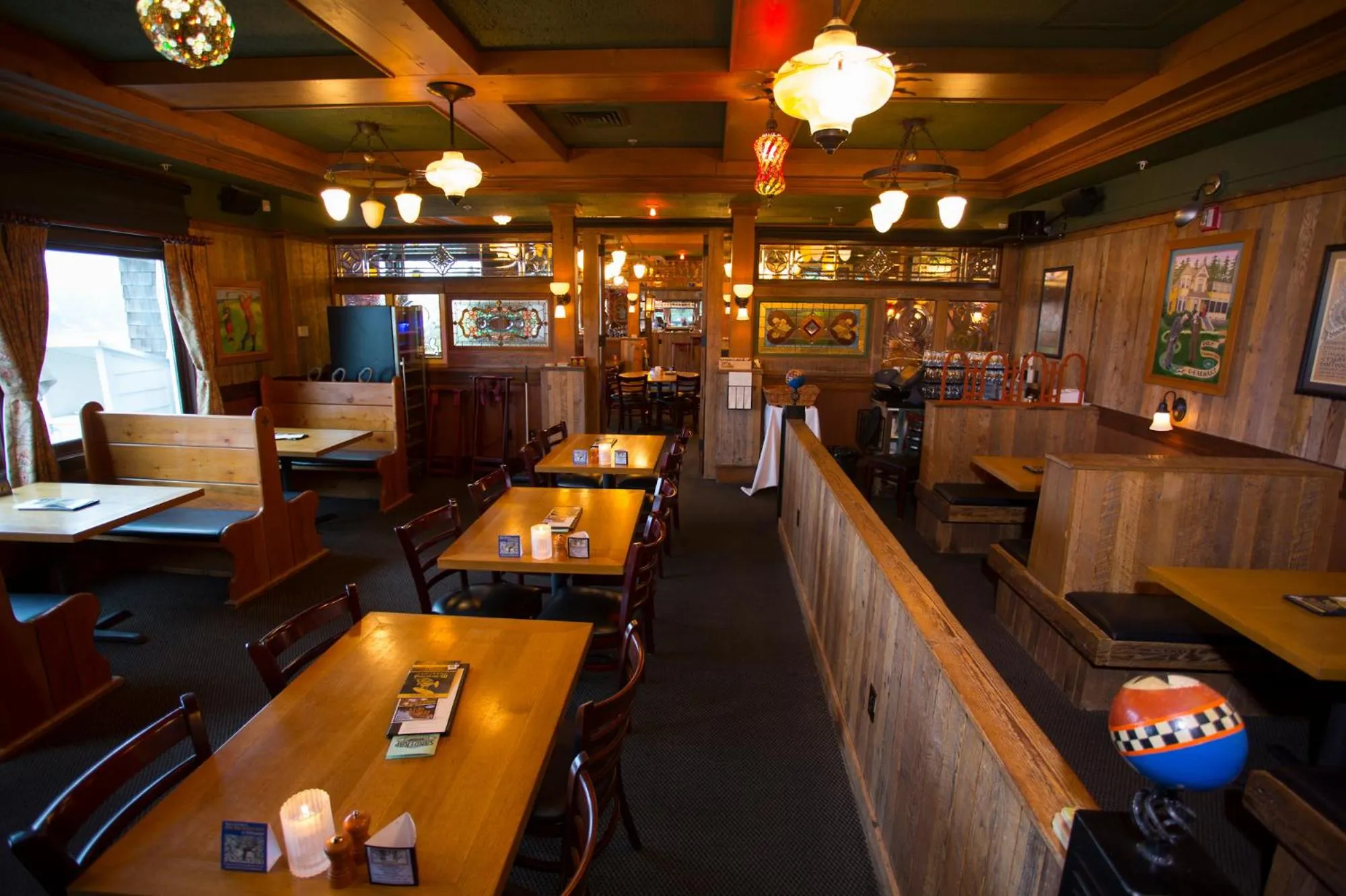 Restaurant/places to eat in McMenamins Gearhart Hotel