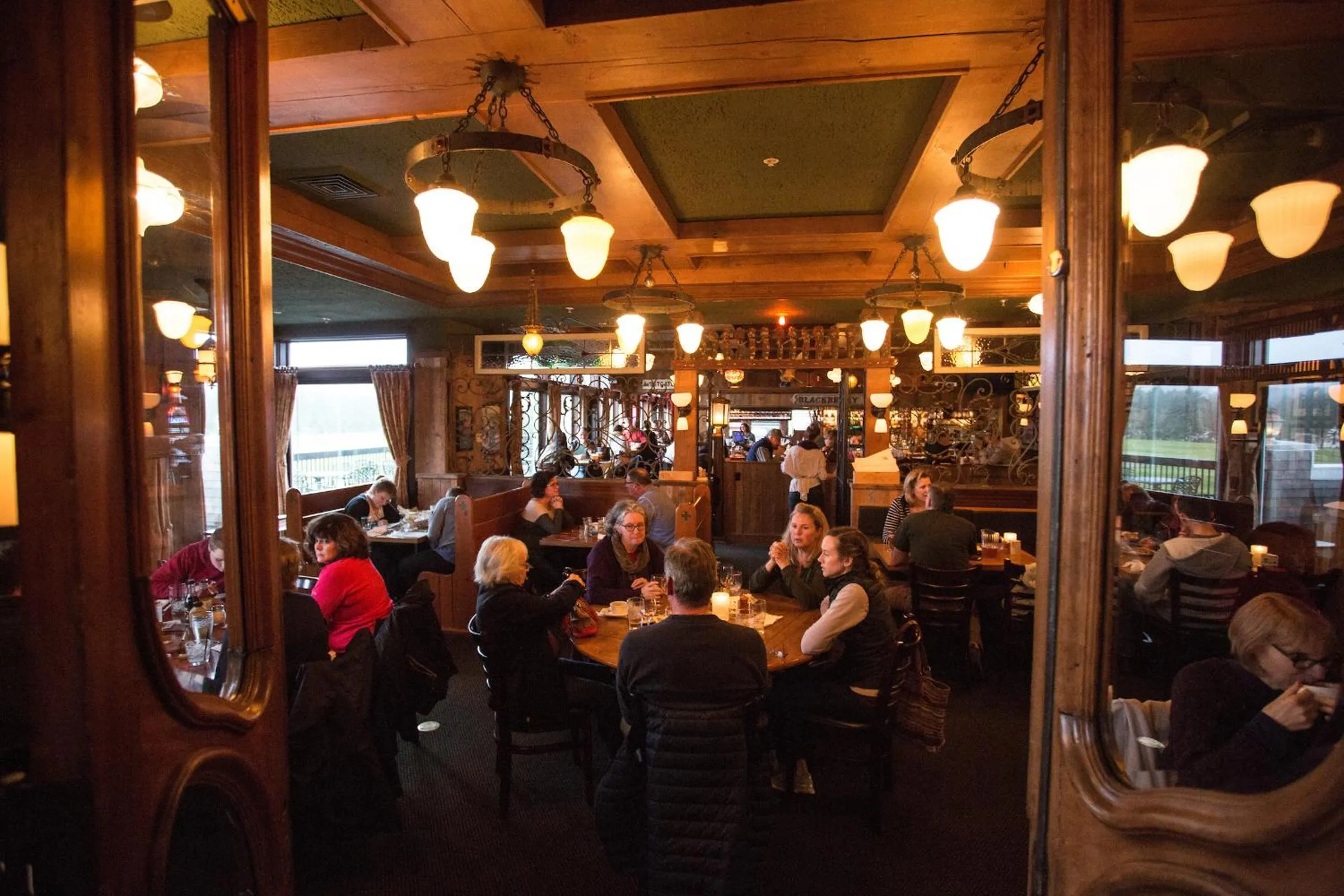Restaurant/places to eat in McMenamins Gearhart Hotel