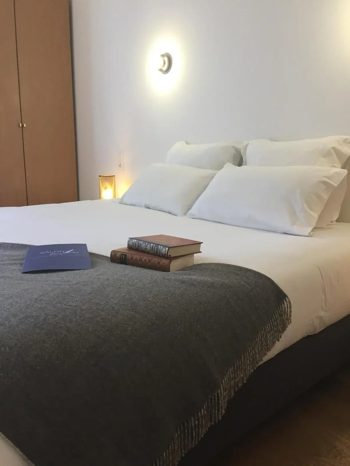 Premium Double Room in Grand Hôtel de la Poste Premium Double Room in Grand Hôtel de la Poste