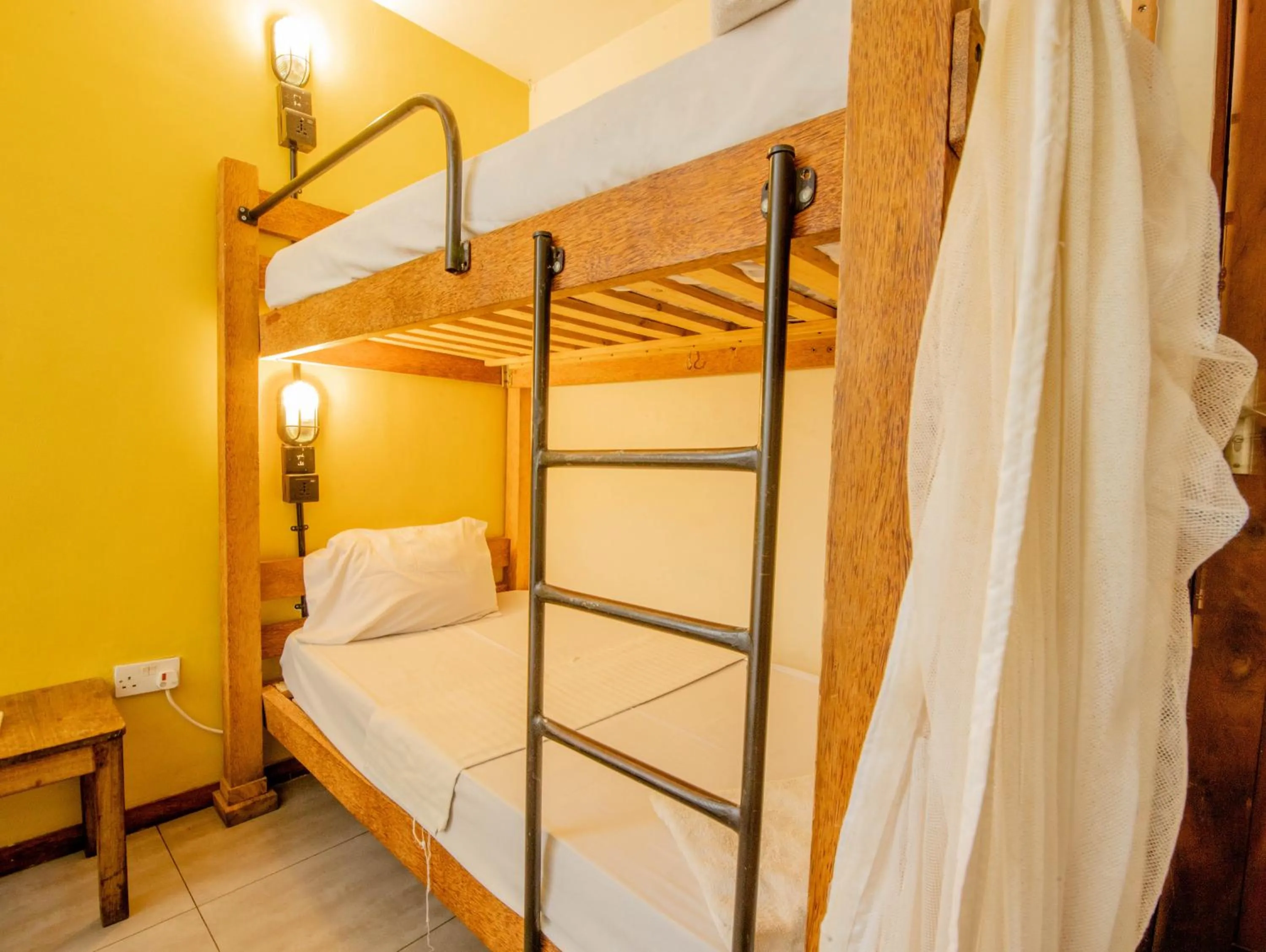 Bedroom, Bed in The Slow Leopard