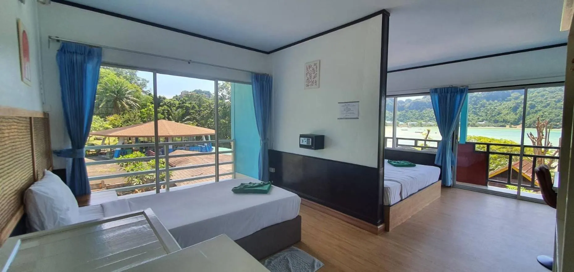 Bed in Phi Phi View Point Resort