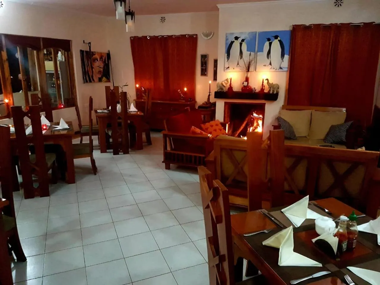 Restaurant/places to eat in The Farmhouse Inn