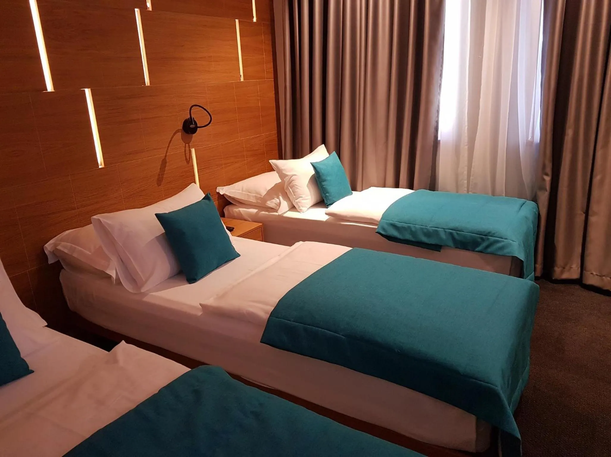 Photo of the whole room, Bed in Hotel Sana