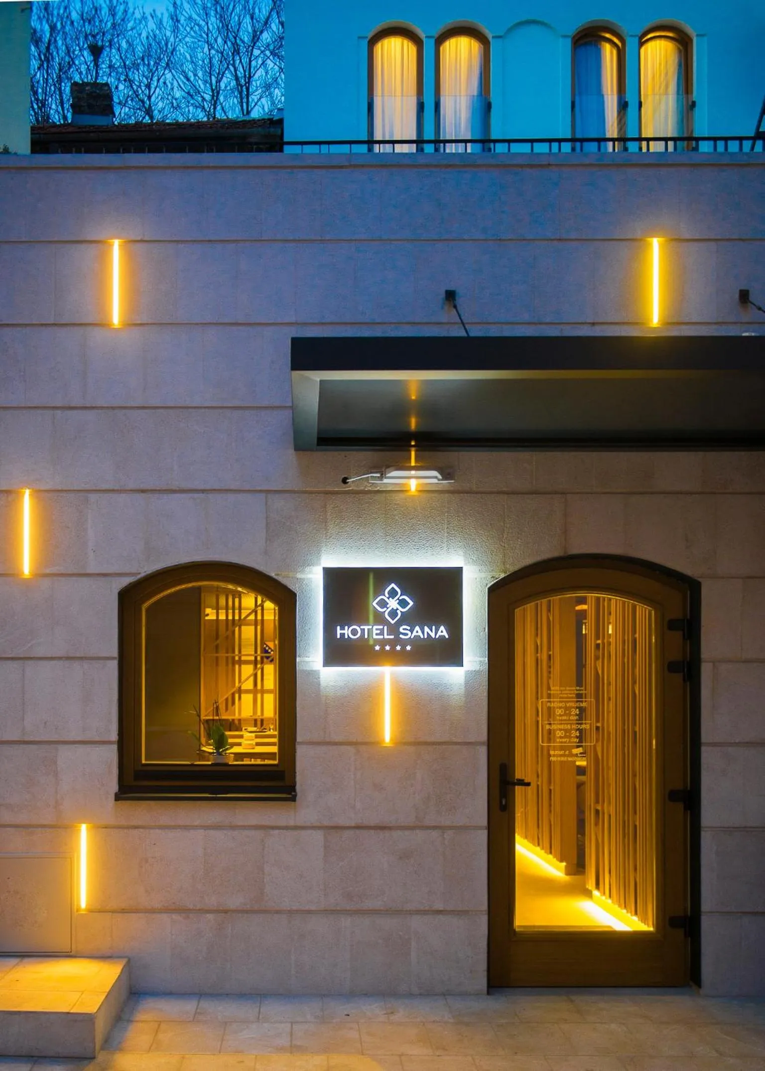 Facade/entrance in Hotel Sana