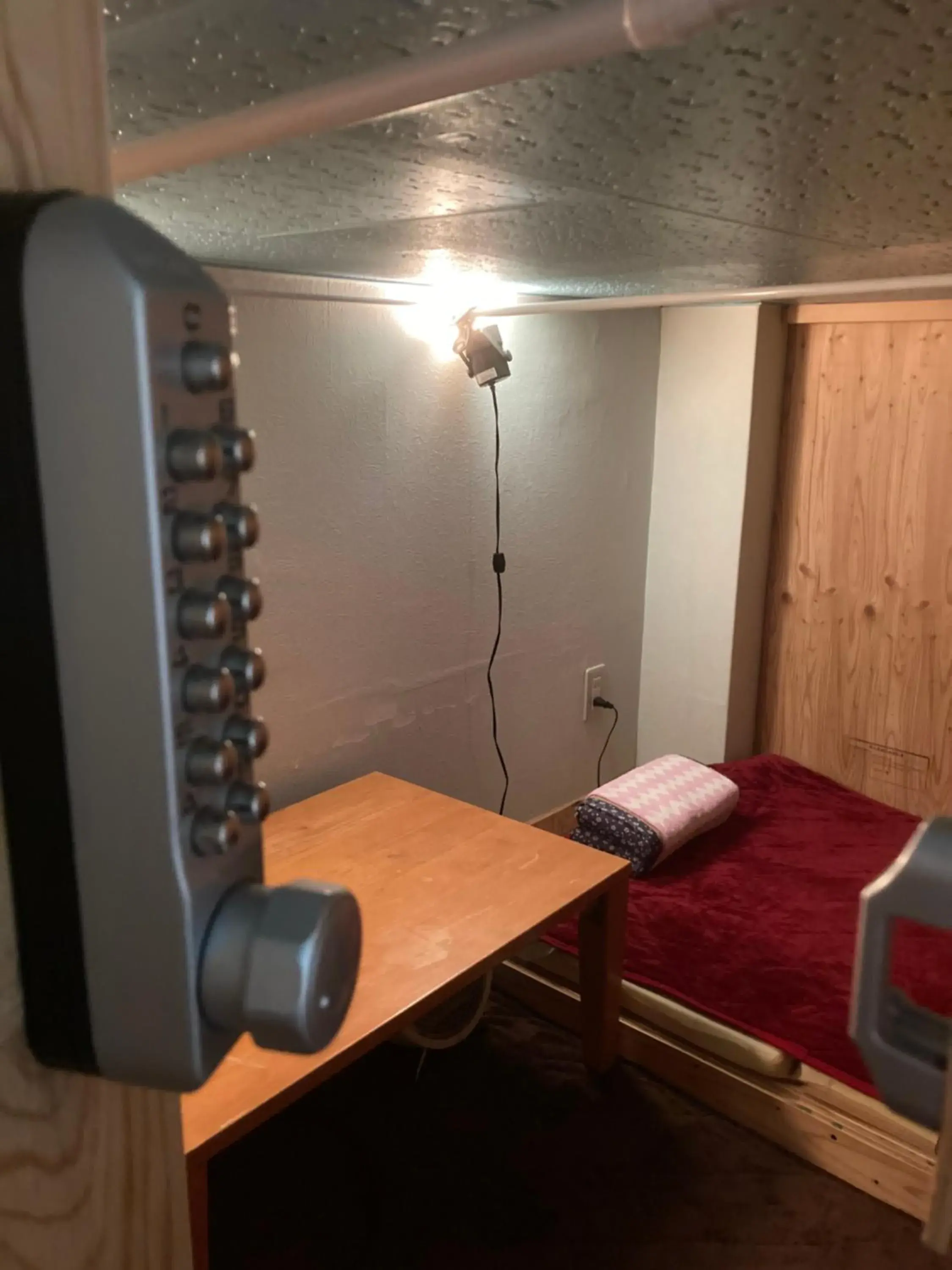 Single Bed in Female Dormitory Room in Music Uni Street Backpacker's Hostel Single Bed in Female Dormitory Room in Music Uni Street Backpacker's Hostel